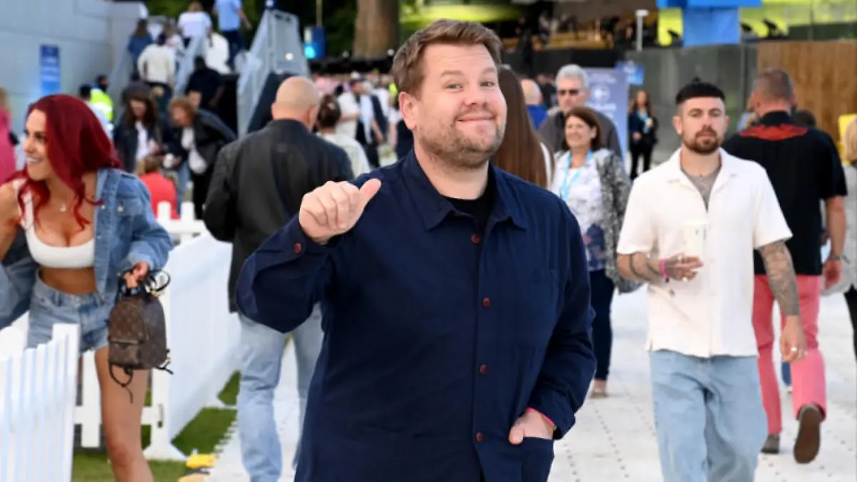 James Corden: Reuevoll beim Restaurantbesitzer