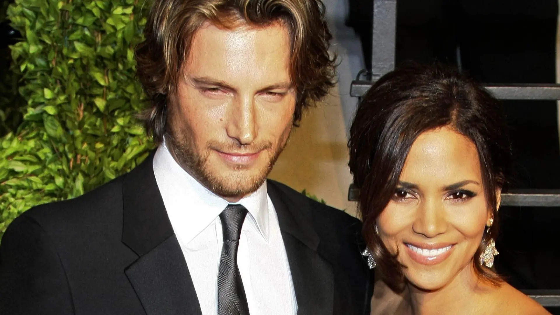 ARCHIV - Der Ex-Freund von Oscar-Preisträgerin HalleBerry (Foto vom 22.02.2009) muss von der Schauspielerin und der gemeinsamen Tochter Nahla weiter Abstand halten. Das kanadische Model Gabriel Aubry hatte vor Gericht in Los Angeles einen Antrag gestellt, seine Tochterwieder sehen zu dürfen, berichtete die «Los Angeles Times». Der Richter habe dies abgelehnt. Nach einem handgreiflichen Streitzwischen Aubry und Berrys Verlobten, dem französischen Schauspieler Olivier Martinez, hatte die Schauspielerin in der vorigen Wochevor Gericht erwirkt, dass Aubry sich vorübergehend fernhalten muss. Foto: Hubert Boesl/dpa (zu dpa-Meldung vom 28.11.2012)  +++(c) dpa - Bildfunk+++