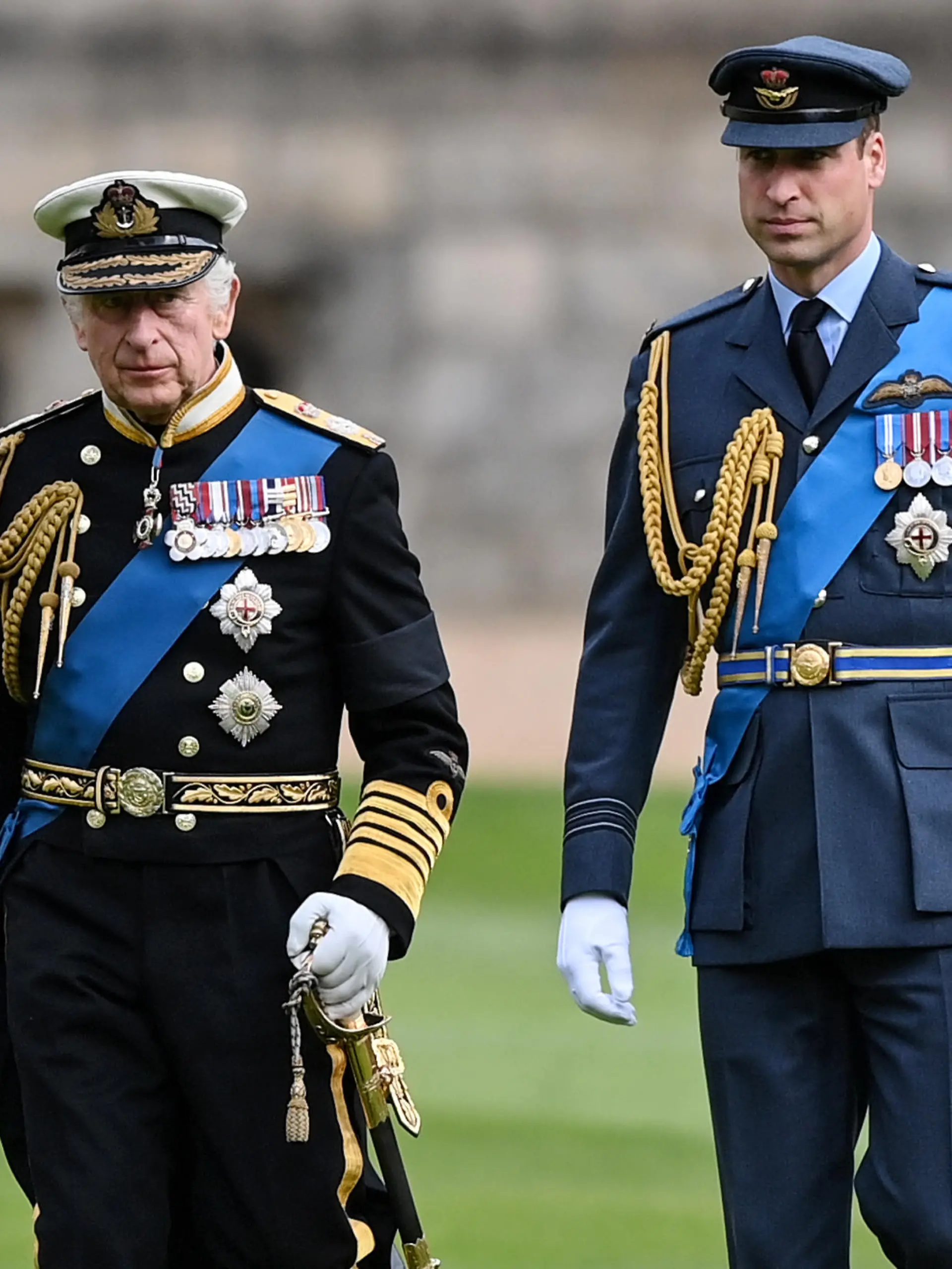 The Committal of Queen Elizabeth II at St. George's Chapel in Windsor Castle. During the service the Imperial State Crown, Orb and Sceptre are removed, King Charles III places the Camp Colour of The Queen's Company Grenadier Guards on the casket and the Lord Chamberlain breaks his Wand of Office to signify the official closure of the reign of Her Majesty Queen Elizabeth II.
Pictured: King Charles III,Prince William,William Prince of Wales
Ref: SPL5489357 190922 NON-EXCLUSIVE
Picture by: SplashNews.com



World Rights, No United Kingdom Rights
