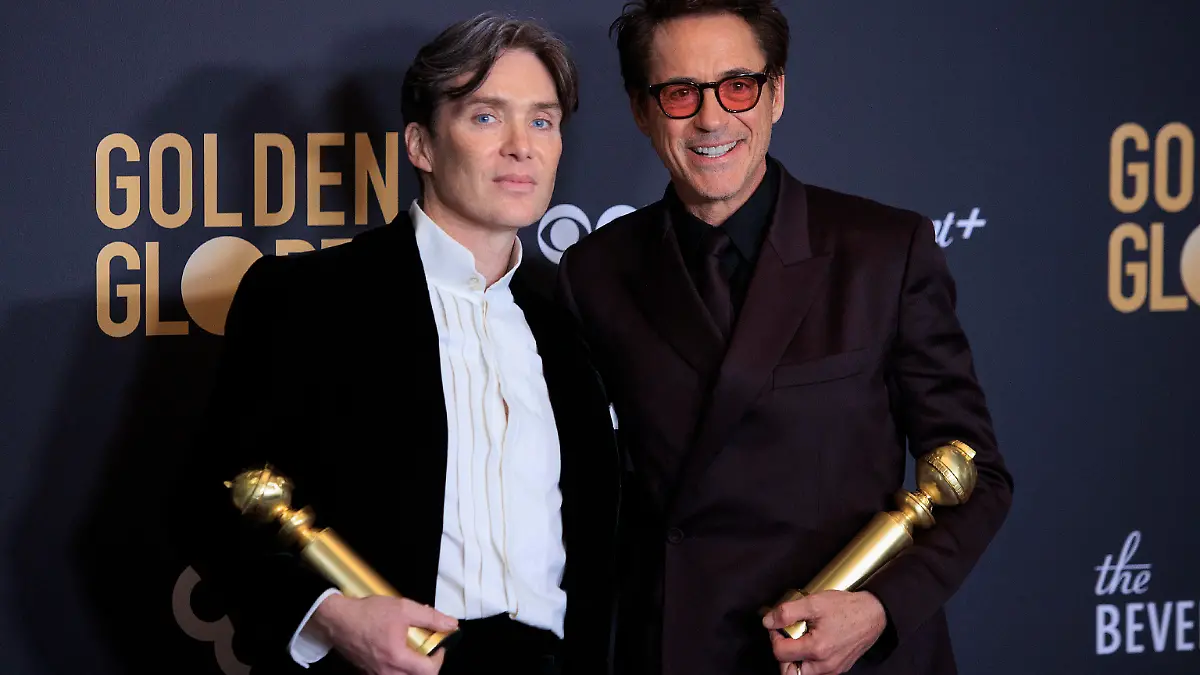 January 7, 2024, Beverly Hills, California, USA: Cillian Murphy and Robert Downey Jr. (L-R) in the press room of the 81st Annual Golden Globe Awards on Sunday January 7, 2024 at The Beverly Hilton Hotel in Beverly Hills, California. ARIANA RUIZ/PI (Credit Image: © PI via ZUMA Press Wire)