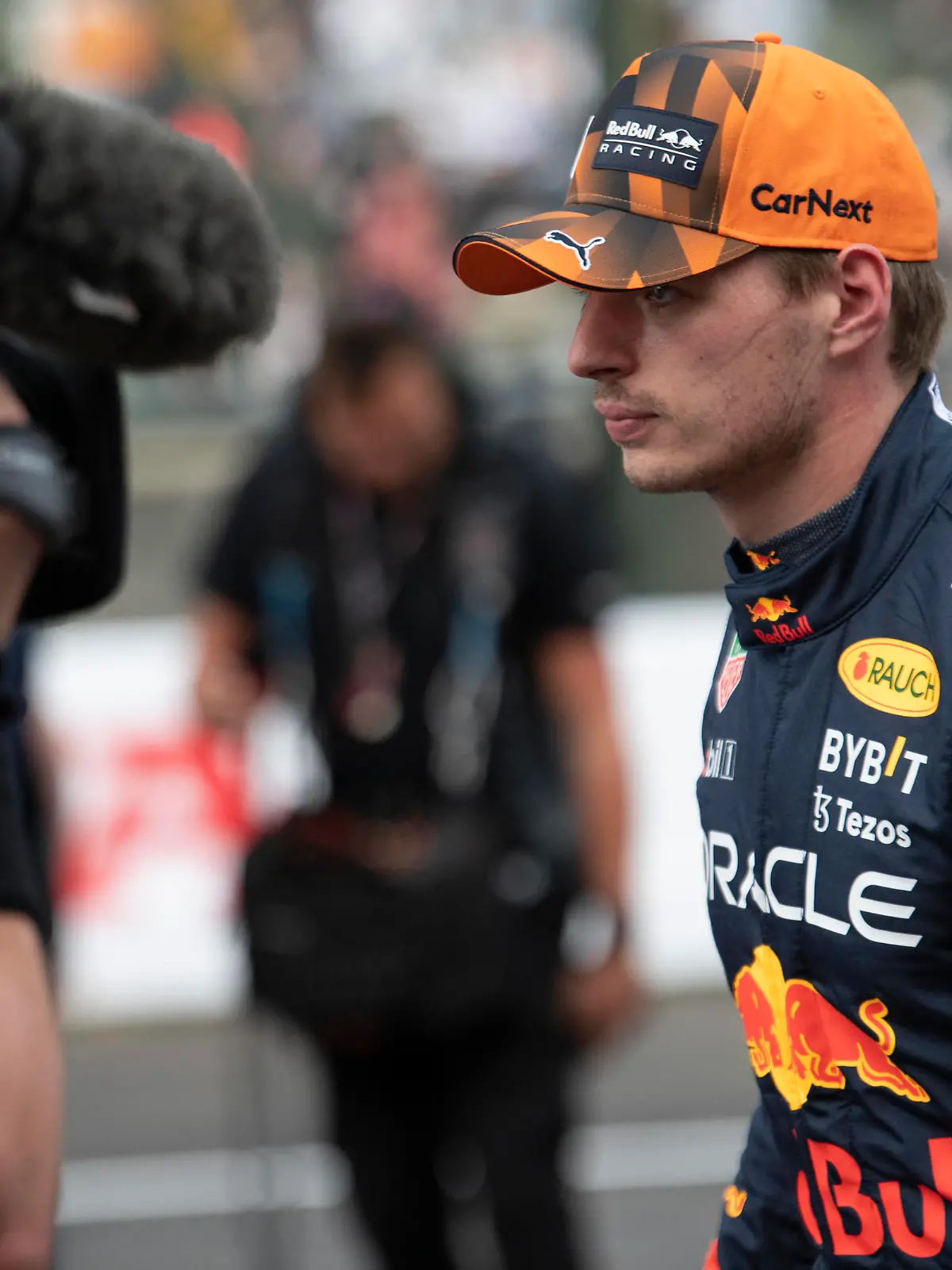  October 8, 2022, Suzuka, Mie, Japan: October 8, 2022: Suzuka Circuit, Mie Prefecture, JAPAN: MAX VERSTAPPEN 1 of Red Bull Racing after qualifying in pole position during the Formula 1 Honda Japanese Grand Prix. Verstappen has a chance to win the World Championship, WM, Weltmeisterschaft this race. Motorsports. Suzuka Japan - ZUMAb177 20221008_zap_b177_014 Copyright: xTaidghxBarronx
