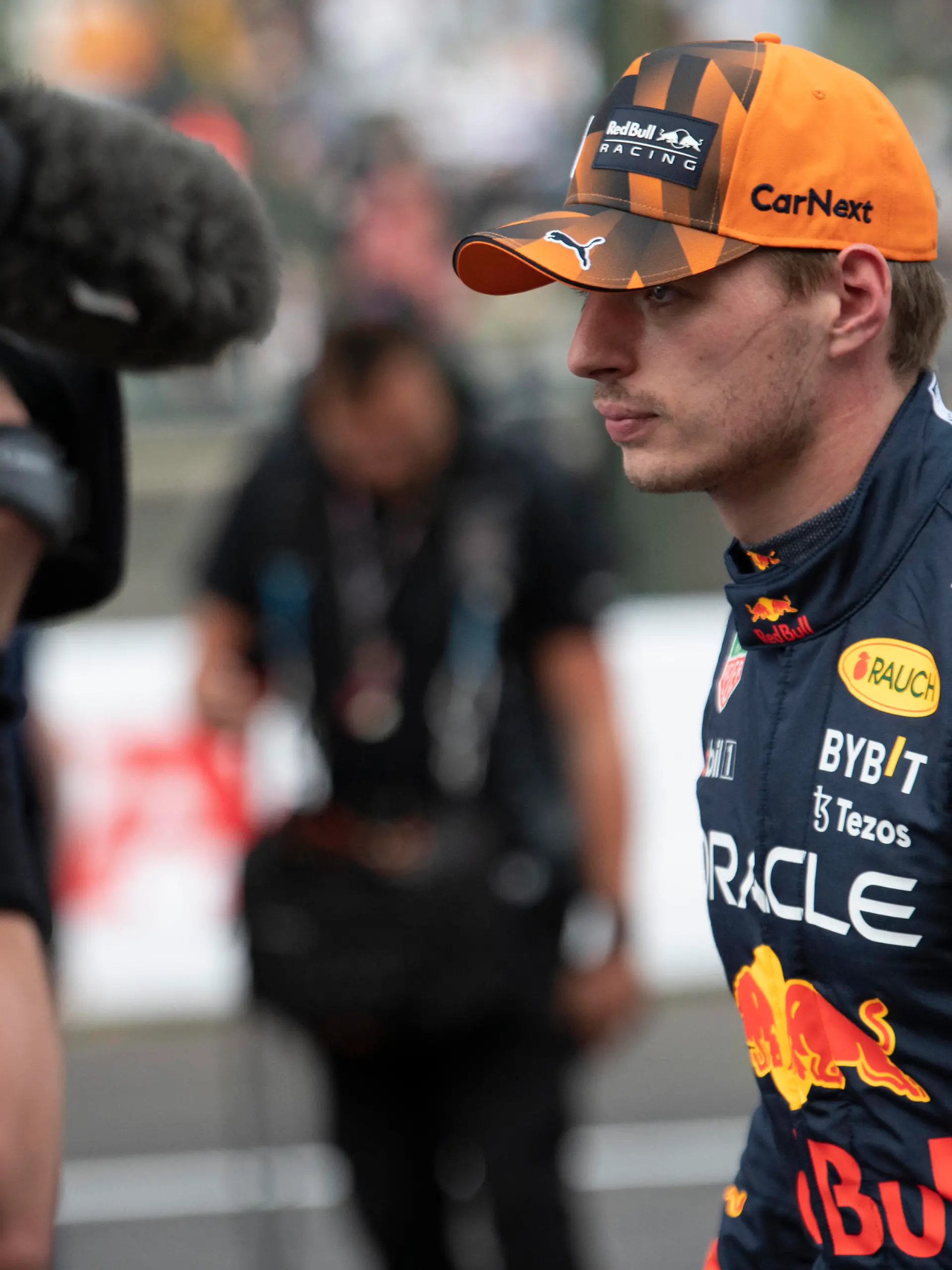  October 8, 2022, Suzuka, Mie, Japan: October 8, 2022: Suzuka Circuit, Mie Prefecture, JAPAN: MAX VERSTAPPEN 1 of Red Bull Racing after qualifying in pole position during the Formula 1 Honda Japanese Grand Prix. Verstappen has a chance to win the World Championship, WM, Weltmeisterschaft this race. Motorsports. Suzuka Japan - ZUMAb177 20221008_zap_b177_014 Copyright: xTaidghxBarronx