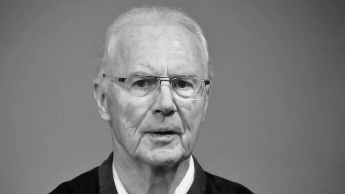 Der Fußball trauert um seinen Kaiser: Franz Beckenbauer ist tot.