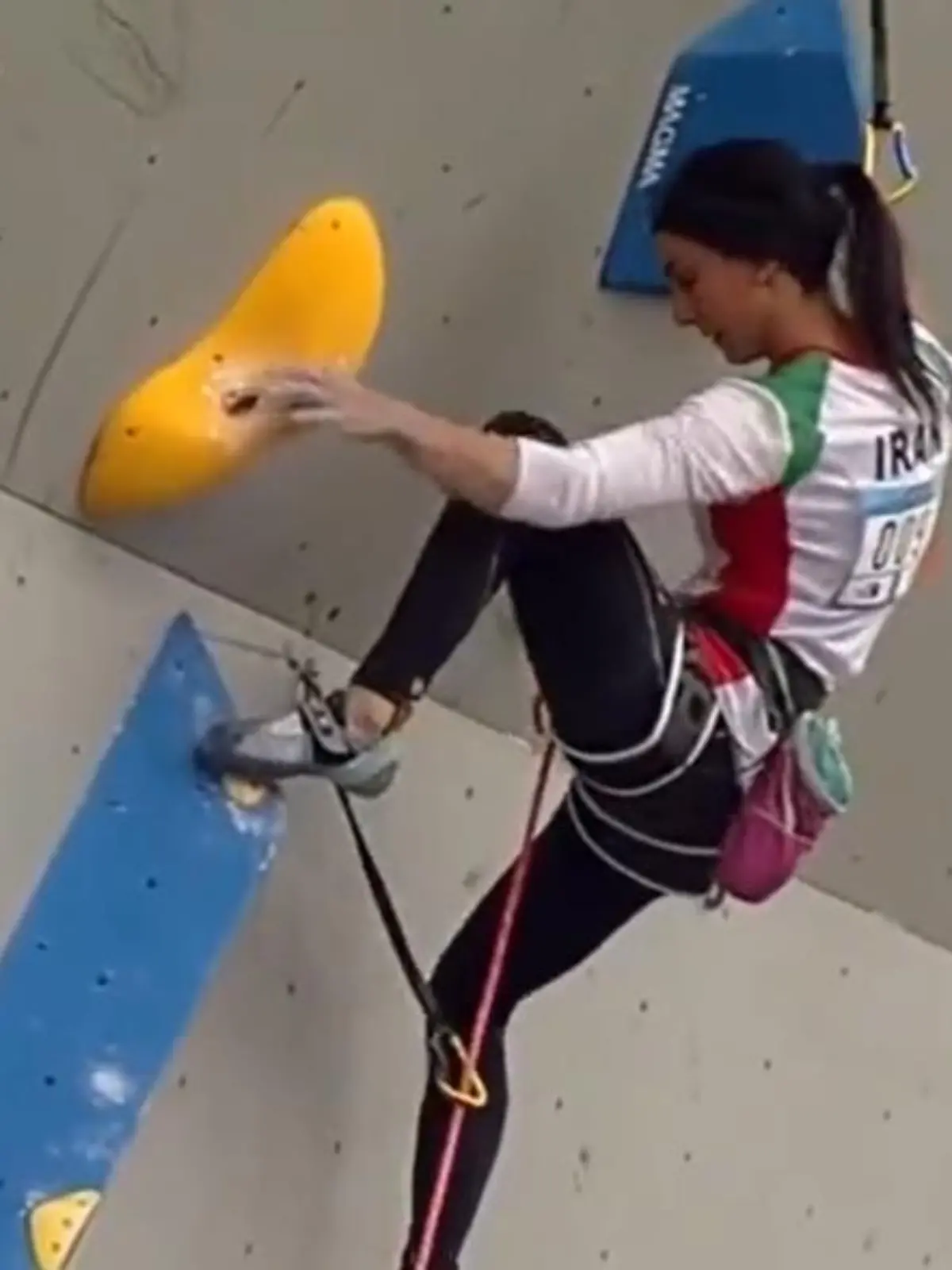 Elnaz Rekabi kletterte bei der Asienmeisterschaft ohne Kopftuch