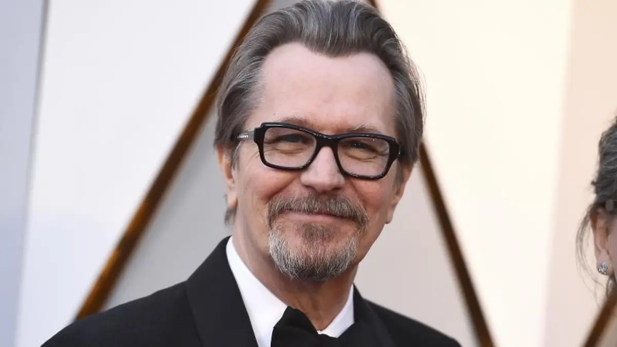 Gary Oldman