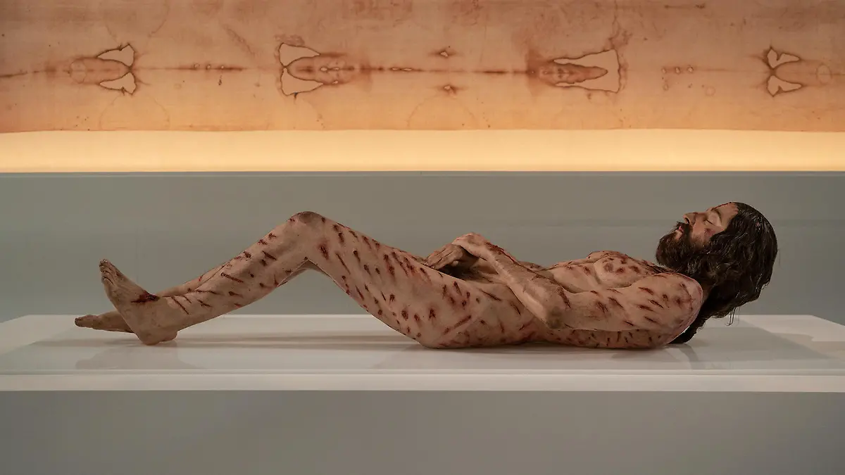 Picture shows the hyper-realistic sculpture of the man in the Shroud of Turin, undated. It is made of latex, silicone, and human hair, under forensic criteria and it's exhibited at the Cathedral of Salamanca in Salamanca, Spain. (The Mystery Man/Newsflash)