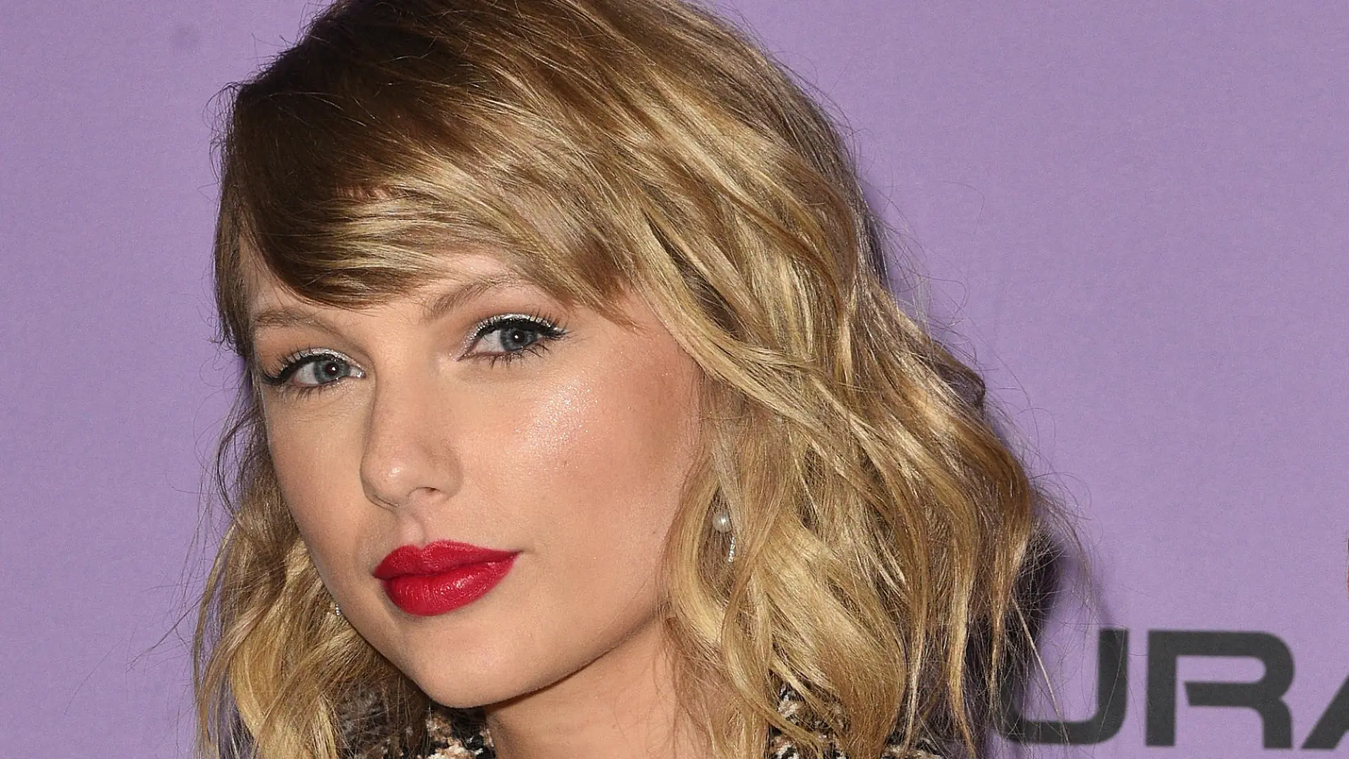 Taylor Swift attends the 2020 Sundance Film Festival - "Taylor Swift: Miss Americana" Premiere at Eccles Center Theatre on January 23, 2020 in Park City, Utah. Photo: imageSPACE

Pictured: Taylor Swift
Ref: SPL5142545 230120 NON-EXCLUSIVE
Picture by: imageSPACE / SplashNews.com

Splash News and Pictures
Los Angeles: 310-821-2666
New York: 212-619-2666
London: +44 (0)20 7644 7656
Berlin: +49 175 3764 166
photodesk@splashnews.com

World Rights
