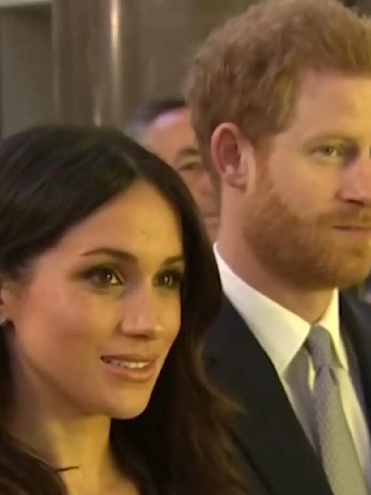 Bild zu: "Harry und Meghan besuchen die Queen"
