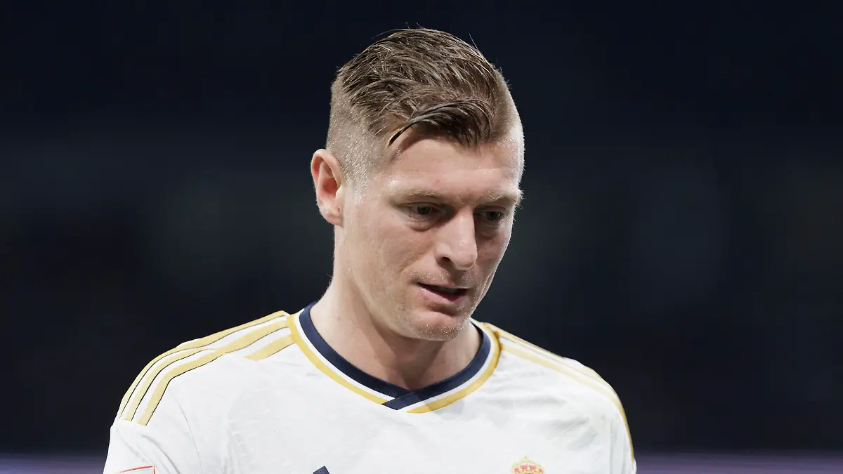 MADRID, SPAIN - JANUARY 3:Toni Kroos of Real Madrid during the La liga 2023/24 match between Real Madrid and Mallorca at Santiago Bernabeu Stadium. ONLYxEDITORIALxUSAGE PUBLICATIONxNOTxINxJPN 239830505