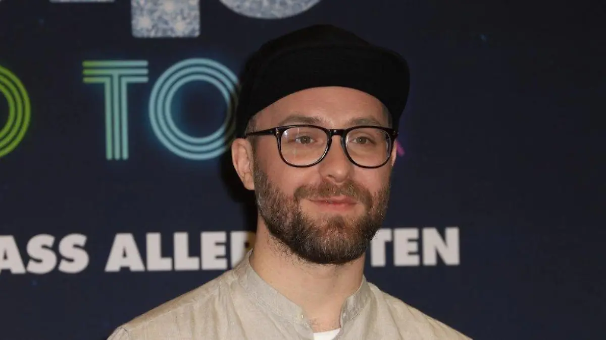 Mark Forster zeigt sich ohne Cappy Seltener Anblick