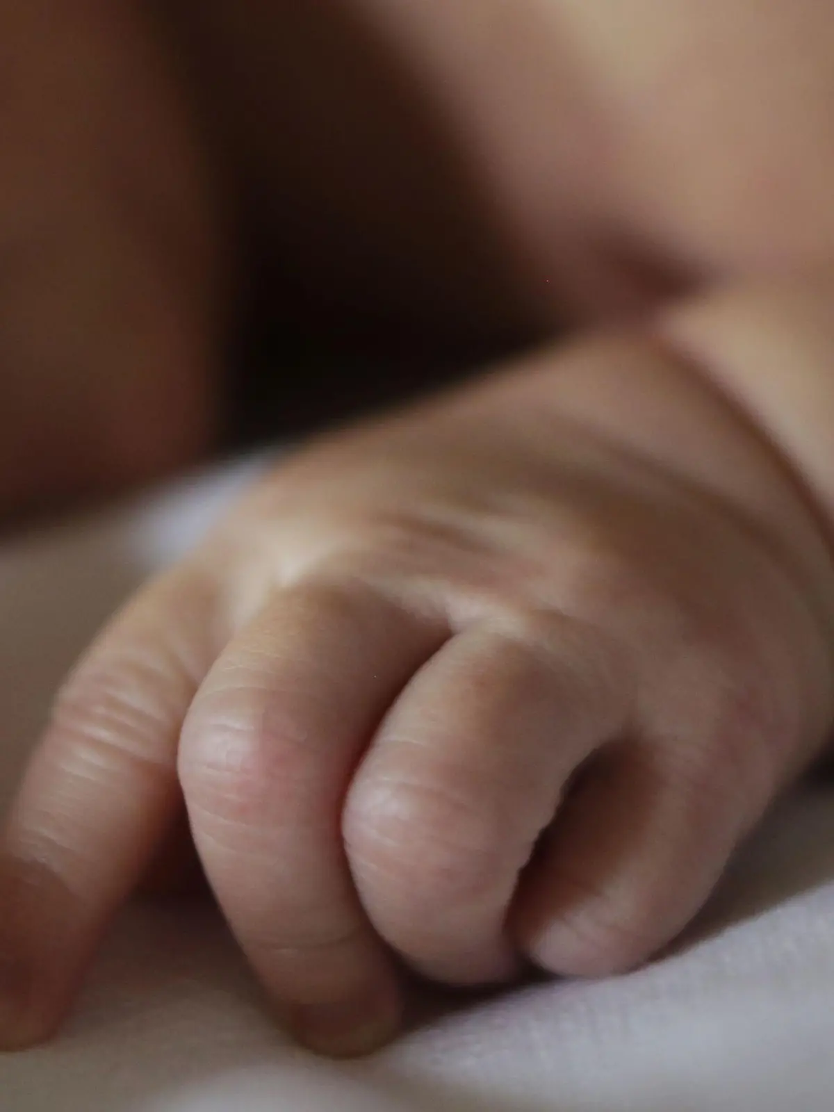 Ein Baby im Krankenhaus