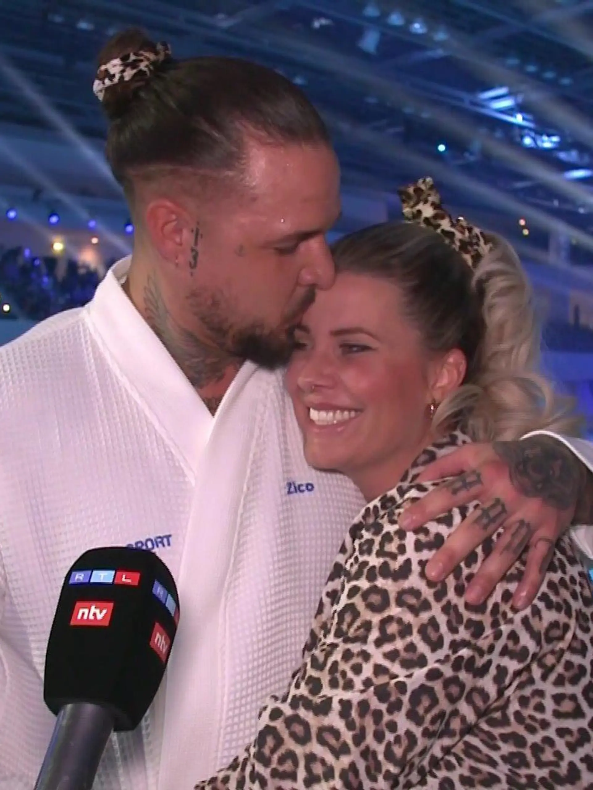 Zico Banach und Pia Tillmann erwarten Nachwuchs