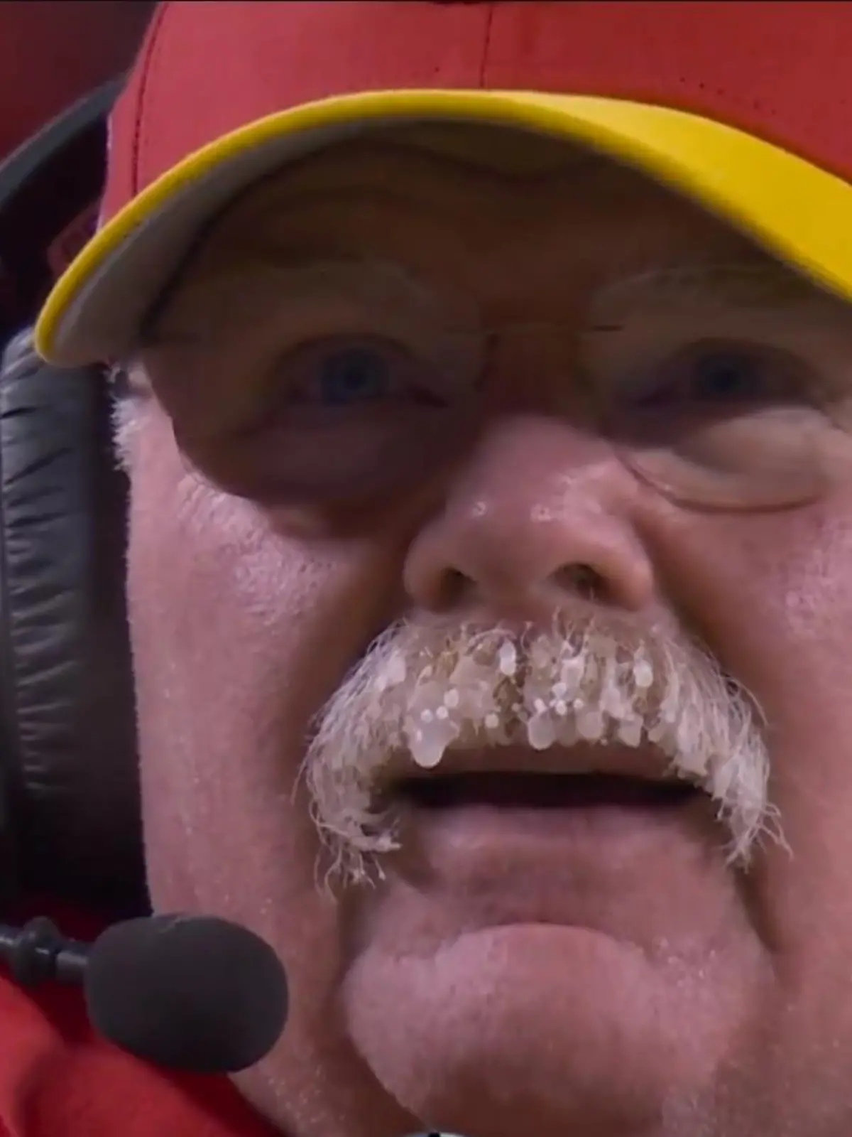 Andy Reid muss um seinen Schnurrbart fürchten