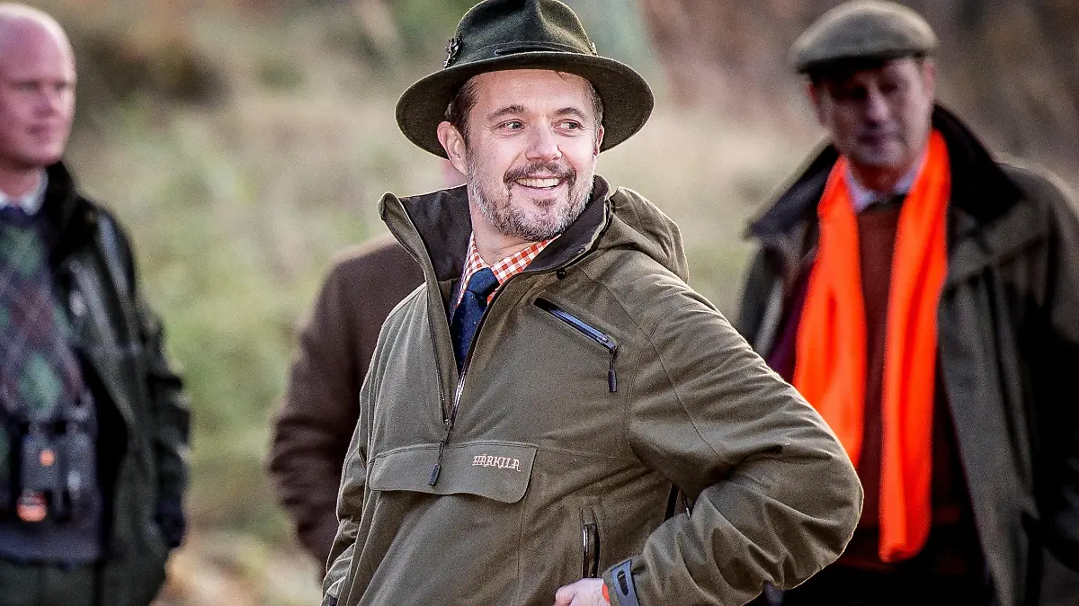 Denmark's Crown Prince Frederik attends the royal hunt in Gribskov, Denmark, November 16, 2017. Frederik is to succeed his mother, Queen Margrethe, as monarch following her announcement on New Year's Eve in 2023 that she would abdicate on 14 January, 2024. Ritzau Scanpix/Mads Claus Rasmussen via REUTERS ATTENTION EDITORS - THIS IMAGE WAS PROVIDED BY A THIRD PARTY. DENMARK OUT. NO COMMERCIAL OR EDITORIAL SALES IN DENMARK.