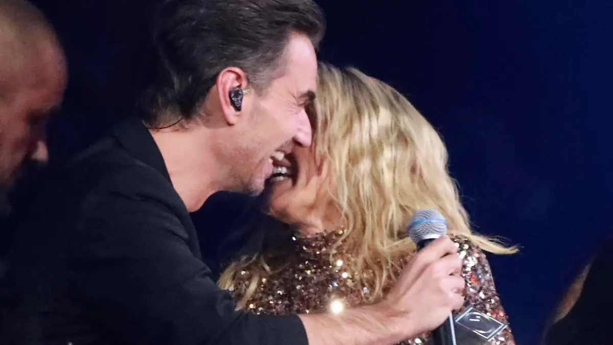 Florian Silbereisen und Helene Fischer in der TV-Show Schlagerchampions - Das große Fest der Besten 2024 im Velodrom. Berlin, 13.01.2024 *** Florian Silbereisen and Helene Fischer in the TV show Schlagerchampions Das große Fest der Besten 2024 at the Velodrom Berlin, 13 01 2024 Foto:xM.xWehnertx/xFuturexImagex fischer_4107