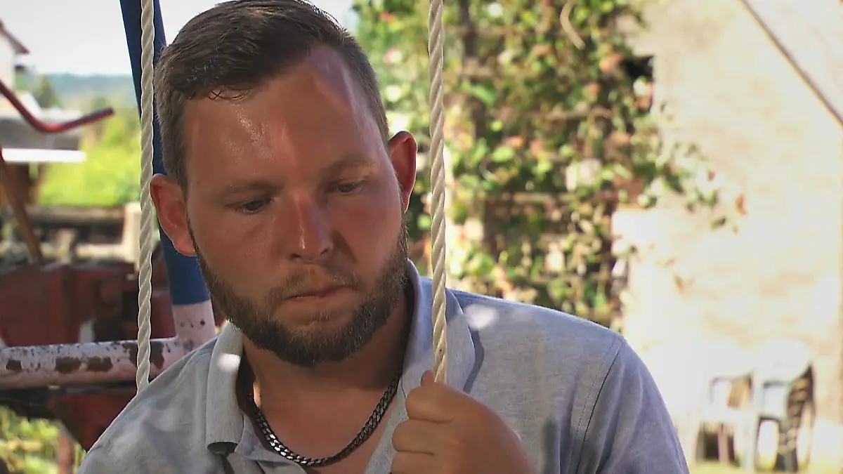 Bauer Erik ist tief getroffen von Julias Worten