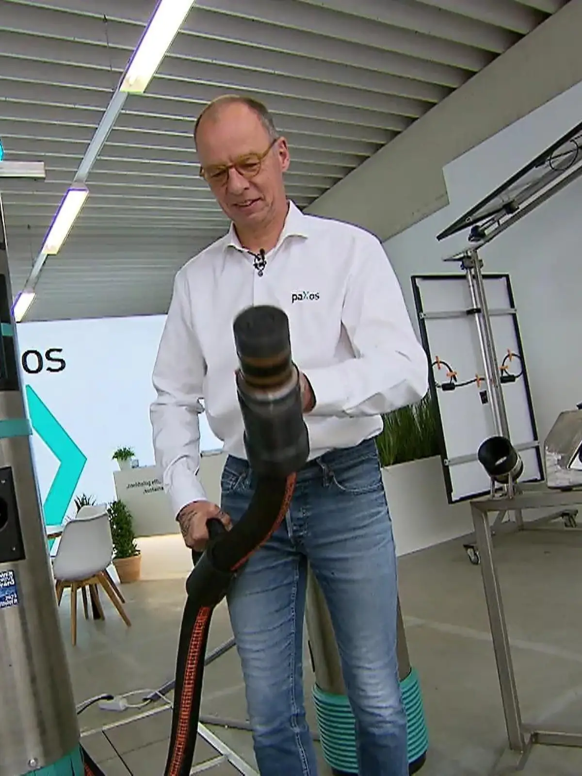Bild zu: "Neuer Ladestecker aus Langenfeld"