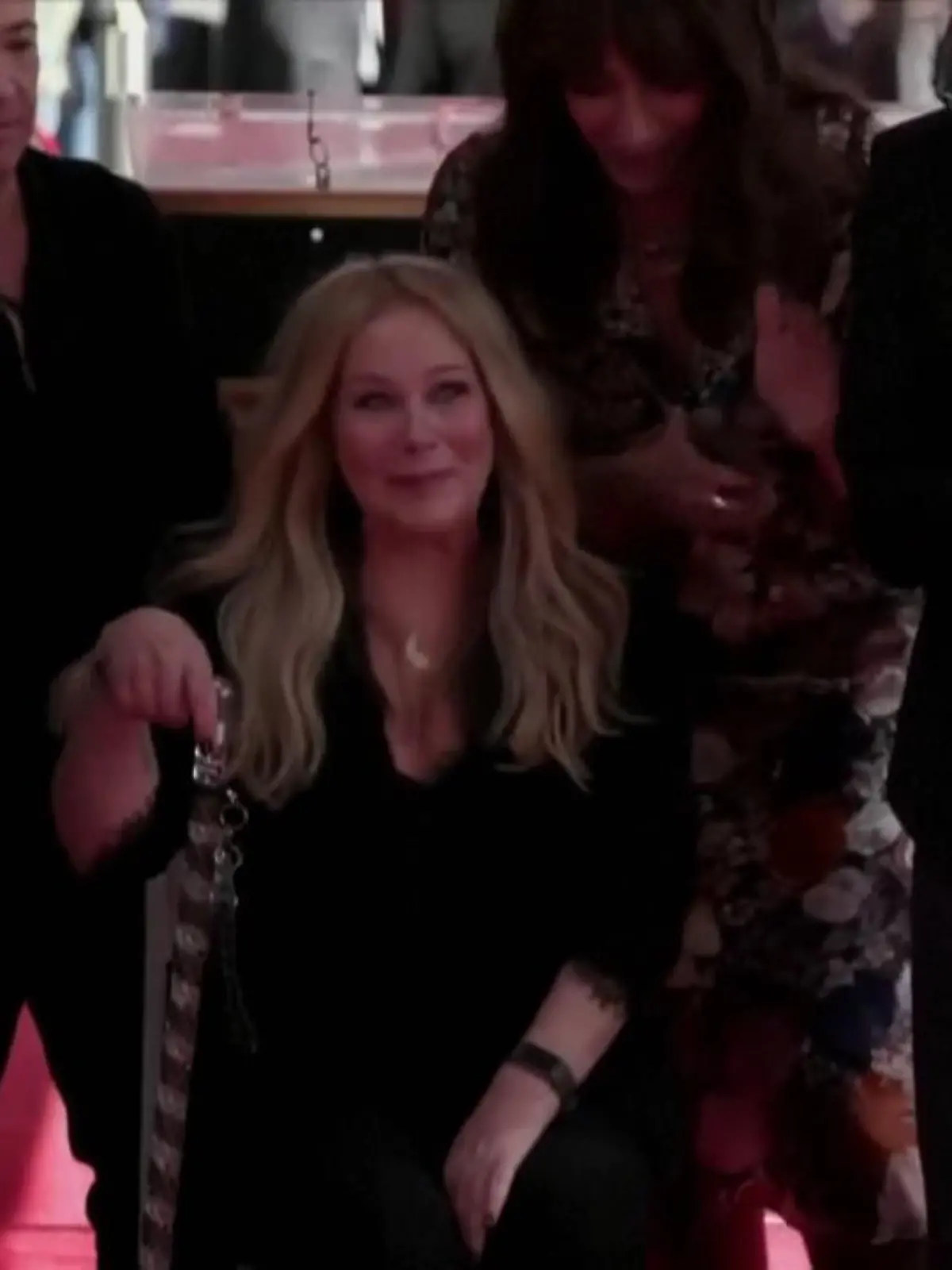 Bild zu: "Christina Applegate enthüllt ihren eigenen Stern"