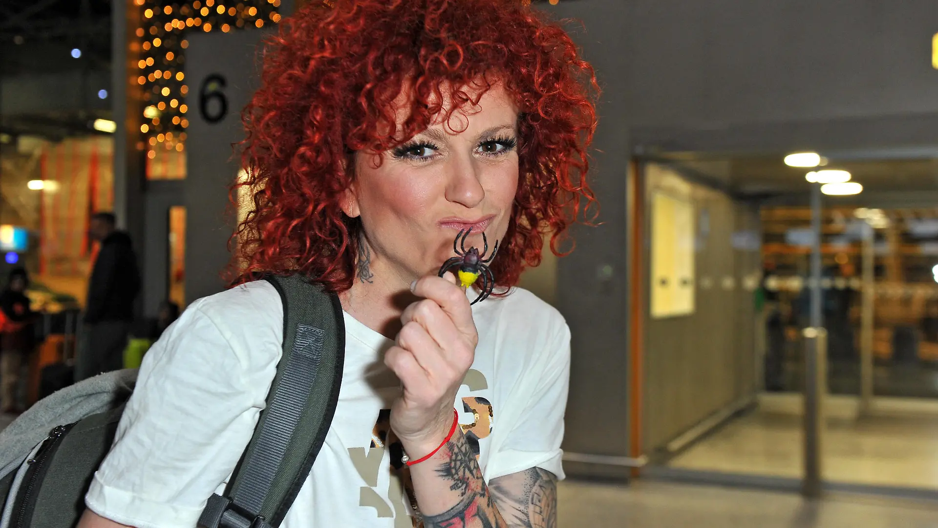 RTL - Dschungelcamp 2024. Lucy Diakovska anläßlich der Abreise der Kandidaten der RTL - Sendung Ich bin ein Star - holt mich hier raus zum Dschungel-Camp 2024 in Australien am 11.01.2024 auf dem Flughafen Frankfurt / Main. 20240111MWI117539 *** RTL Dschungelcamp 2024 Lucy Diakovska on the occasion of the departure of the candidates of the RTL program Ich bin ein Star holt mich hier raus to the Jungle Camp 2024 in Australia on 11 01 2024 at Frankfurt Main Airport 20240111MWI117539