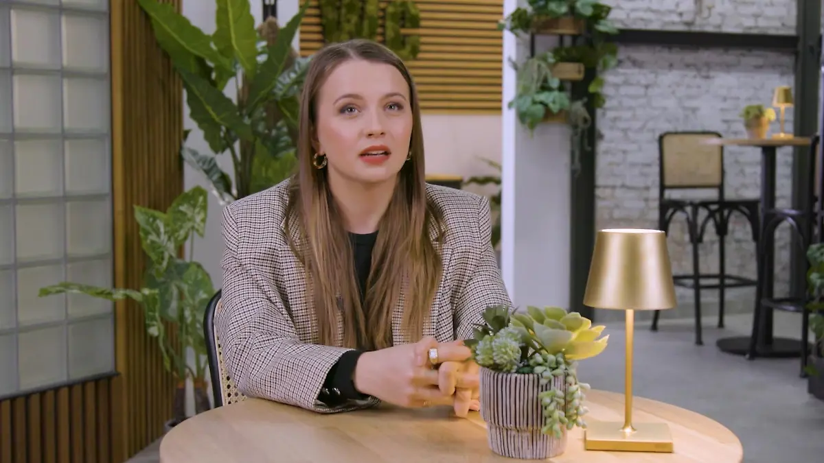 Julia Wiedemann verrät, was sich alles ändern wird AWZ-Rolle zurück aus New York
