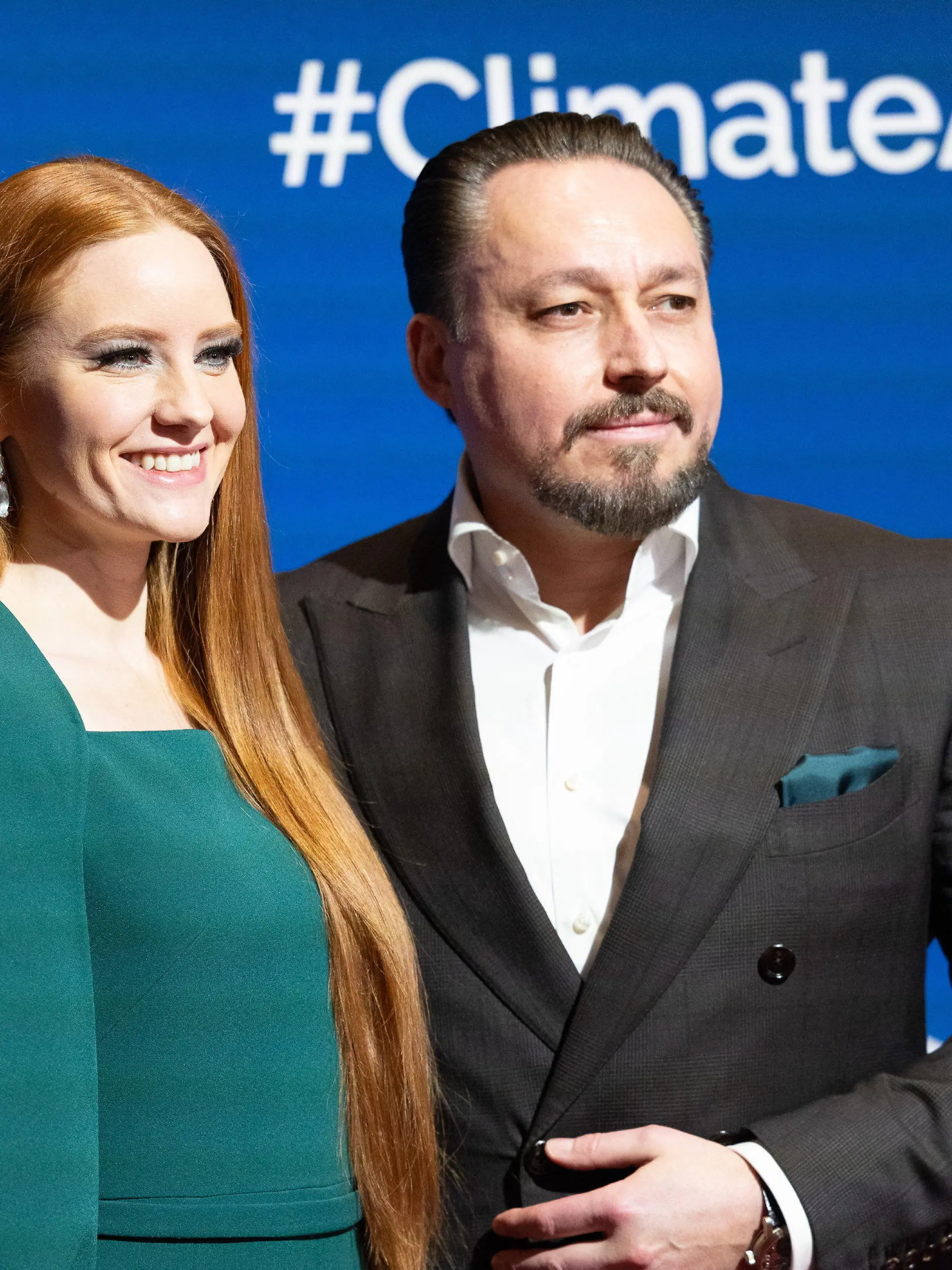 18.01.2024, Österreich, Going am Wilden Kaiser: Model Barbara Meier und Ehemann Klemens Hallmann nehmen im Rahmen des Ski-Weltcups in Kitzbühel an einem Pressetermin zum "Special Dinner for Climate Action" beim Stanglwirt teil. Foto: Expa/Johann Groder/APA/dpa +++ dpa-Bildfunk +++