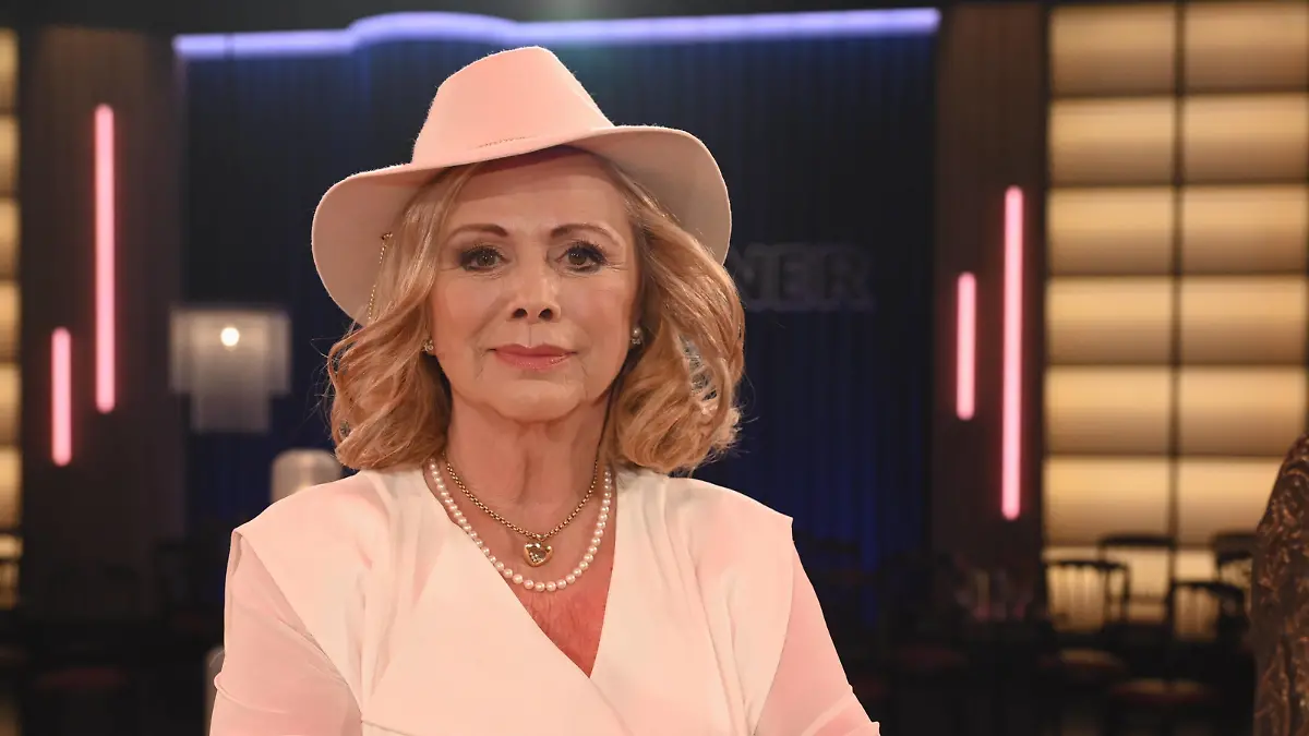  Moderatorin Marijke Amado zu Gast in der WDR Talkshow Kölner Treff *** Presenter Marijke Amado as a guest on the WDR talk show Kölner Treff