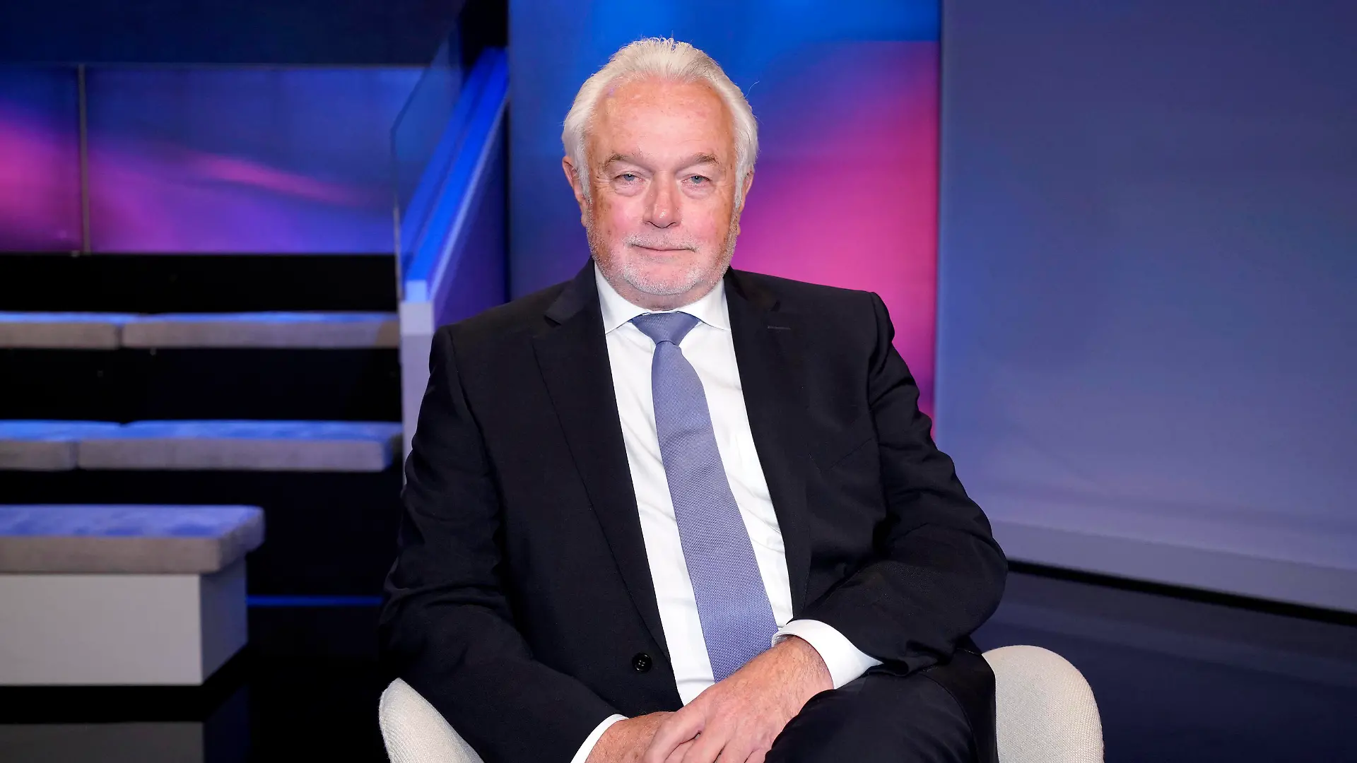 Wolfgang Kubicki in der ARD-Talkshow maischberger im Studio Adlershof. Berlin, 12.10.2022 *** Wolfgang Kubicki on the ARD talk show maischberger in Studio Adlershof Berlin, 12 10 2022 Foto:xT.xBartillax/xFuturexImage