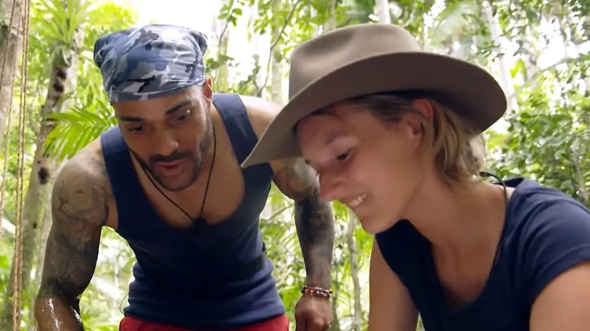 Das erste Mal allein! Bei ihrer Schatzsuche mit David Odonkor geht für Dschungelcamperin Anya Elsner im wahrsten Sinne des Wortes ein Traum in Erfüllung. Naja - sagen wir, fast!