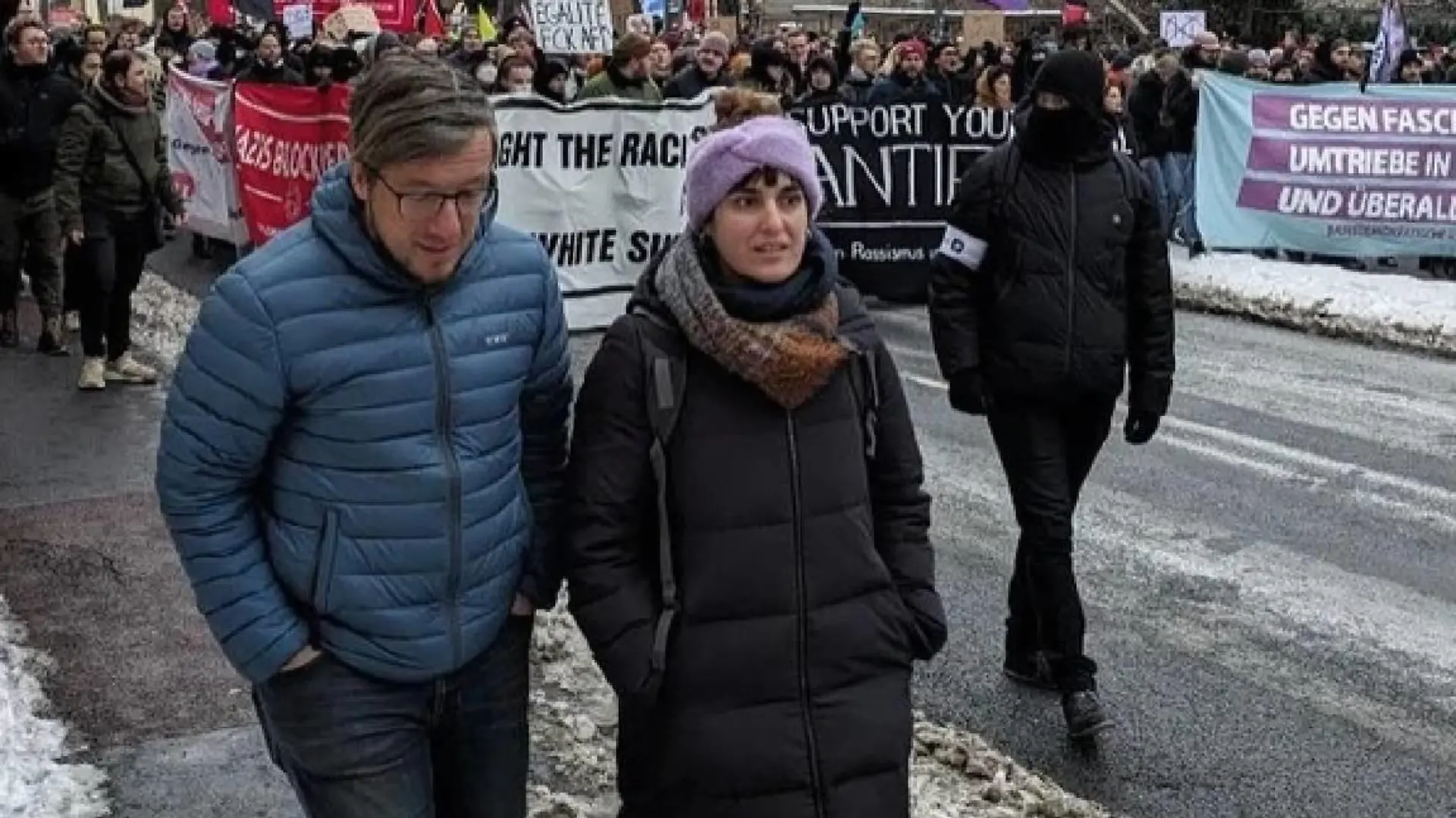 Marie Kollenrott auf einer Demo in Göttingen.