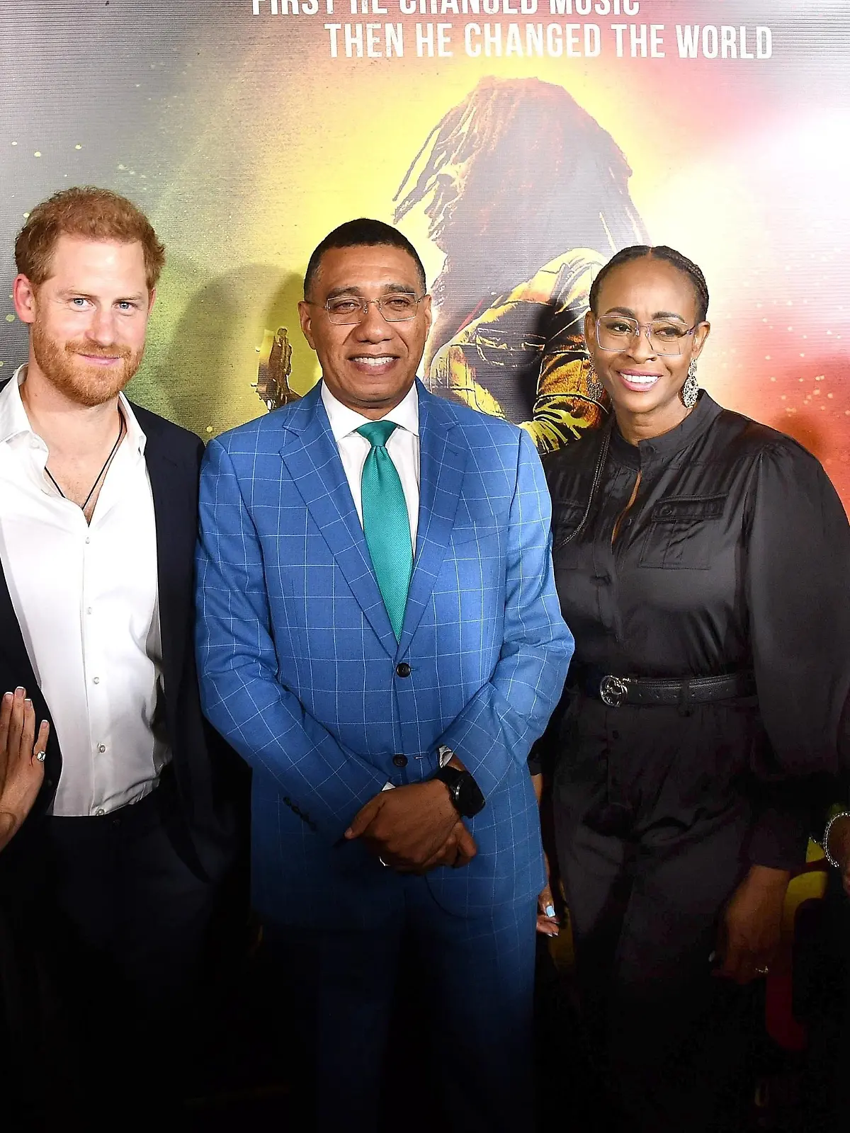 BGUK_2824267 - KINGSTON, JAMAICA - Prince Harry and his wife, Meghan Markle made a surprise appearance at the world premiere of Bob Marley: One Love on Tuesday, January 23, 2024, in Jamaica as King Charles prepares for a prostate operation and Kate Middleton is a week into her hospital stay.
Pictured: Prince Harry, Meghan Markle, Andrew Holness, Juliet Holness
BACKGRID UK 23 JANUARY 2024 

 