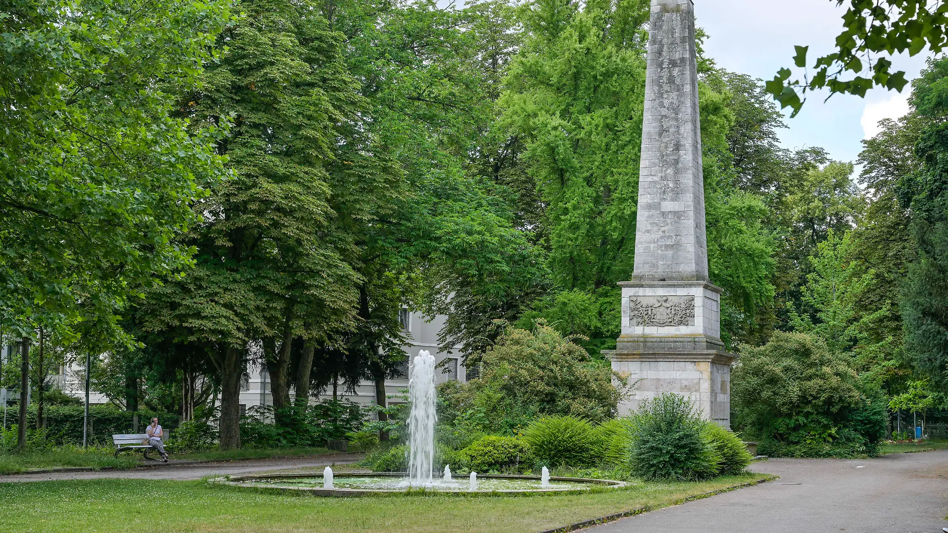 Denkmal für Fürst Carl Anselm, Schloßpark, Regensburg, Bayern, Deutschland