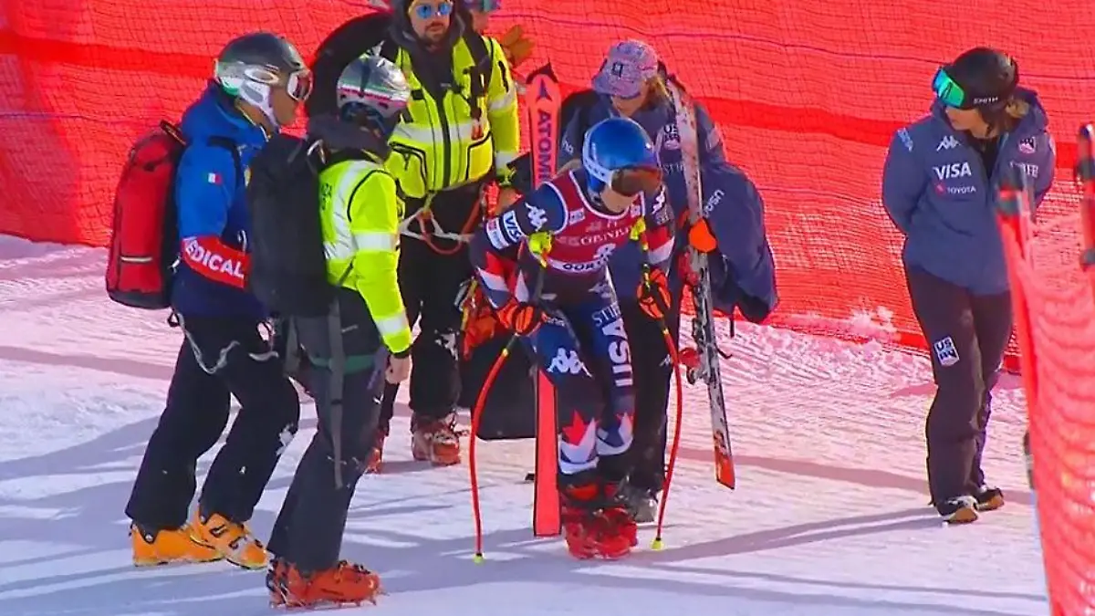 Nächstes prominentes Sturzopfer im Skizirkus: Mikaela Shiffrin verunfallt in der ersten Abfahrt in Cortina d'Ampezzo.