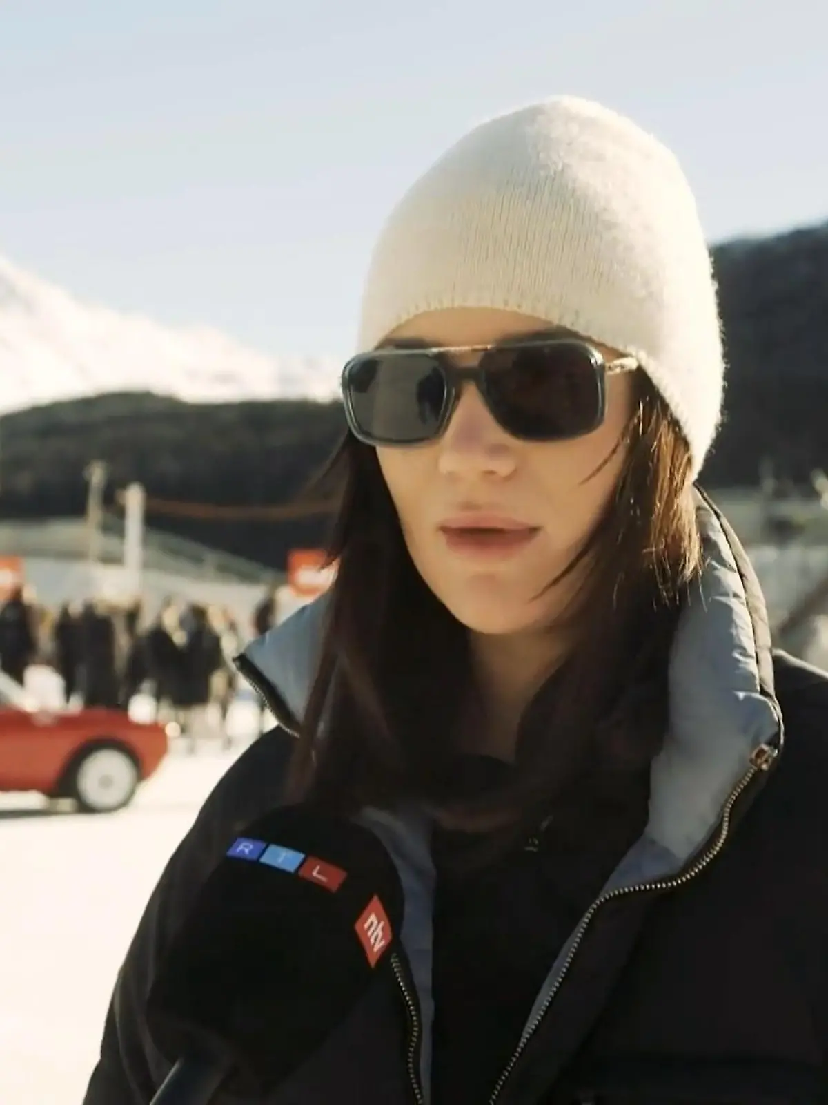 Bild zu: "Gloria-Sophie Burkandt in der Snowciety von St. Moritz"