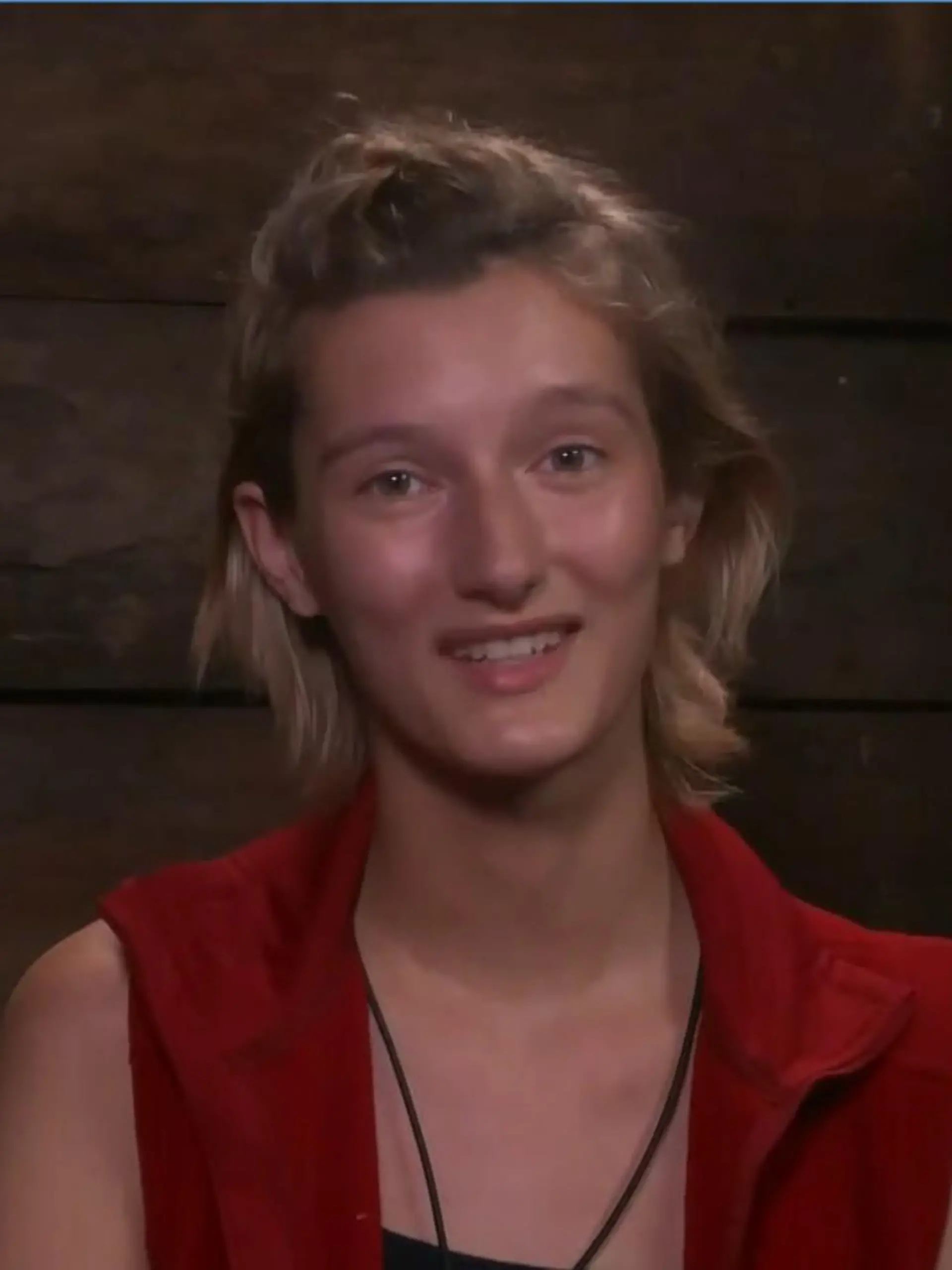 Anya erzählt, was ihrer Meinung nach dazu geführt hat, dass sie den Dschungel so schnell verlassen musste