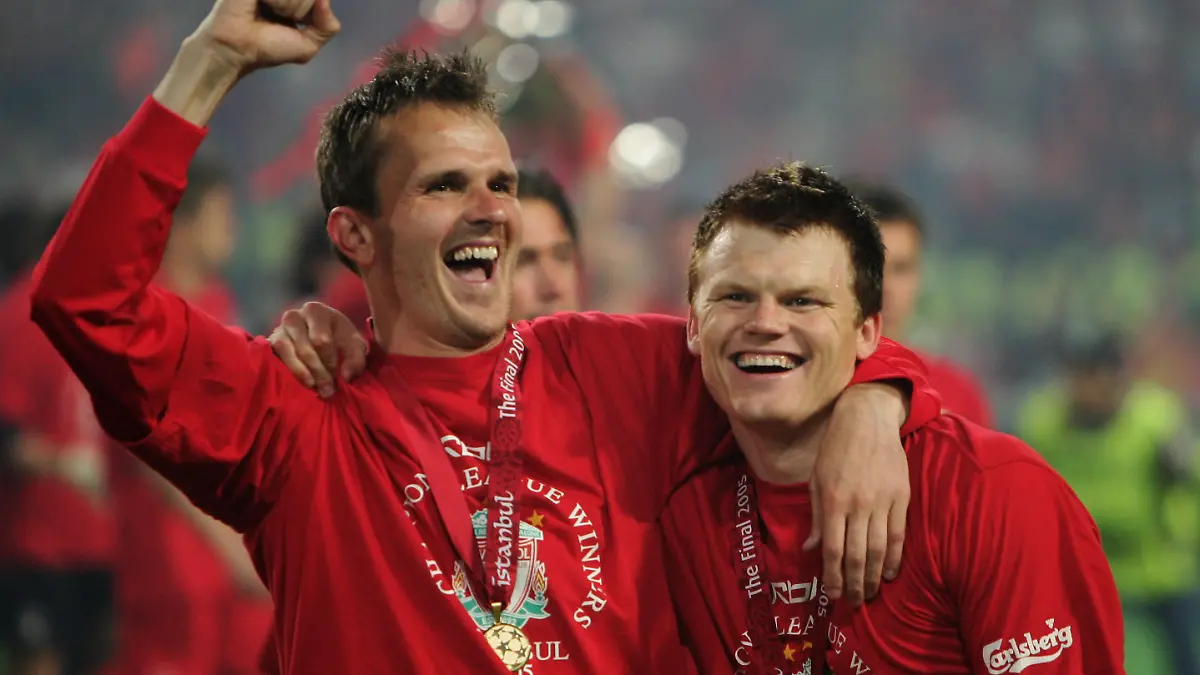 ISTANBUL, TURKEY - MAY 25:  Liverpool midfielder Dietmar Hamann of Germany and Liverpool defender John Arne Riise of Norway celebrates after Liverpool won the European Champions League final against AC Milan on May 25, 2005 at the Ataturk Olympic Stadium in Istanbul, Turkey.  (Photo by Mike Hewitt/Getty Images)