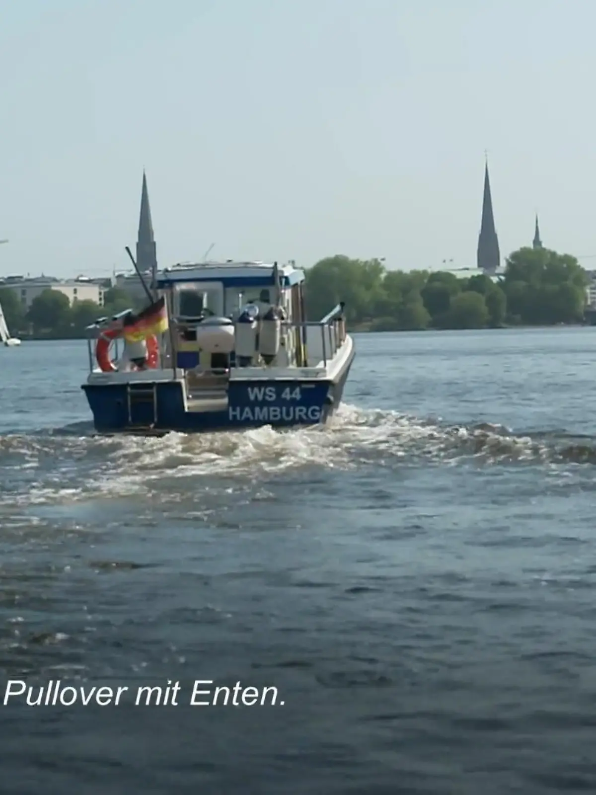 Bild zu: "Eine Frau wird von der Wasserschutzpolizei gesucht"