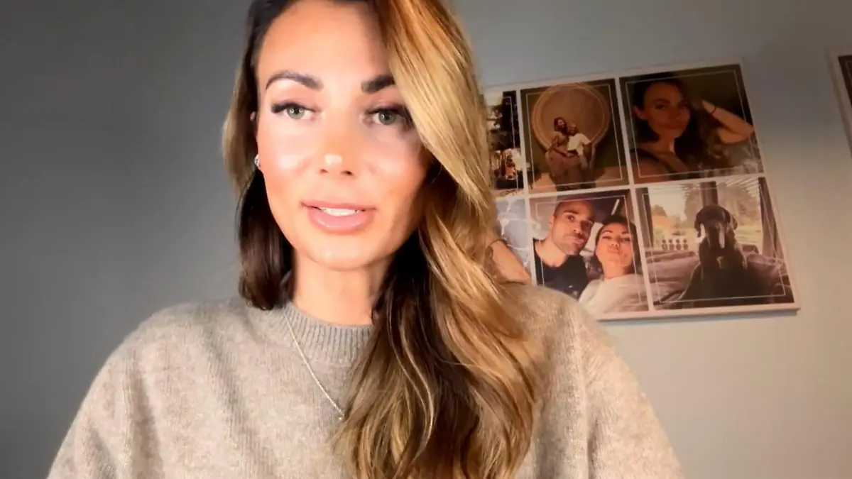 „Für meinen Teil war er immer super respektvoll“ - David Odonkors Freundin Marilena Grabowski stärkt dem Dschungelkandidaten aus der Ferne den Rücken.