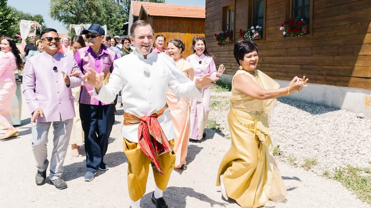 Hochzeit von Narumol und Josef