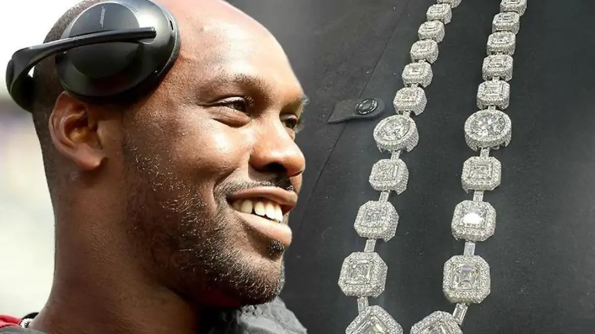 Chandler Jones