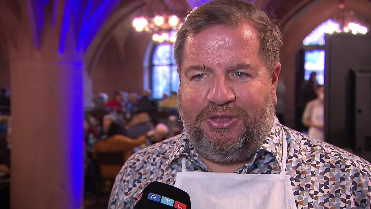 Der Frankfurter Bernd Reisig im RTL-Interview.