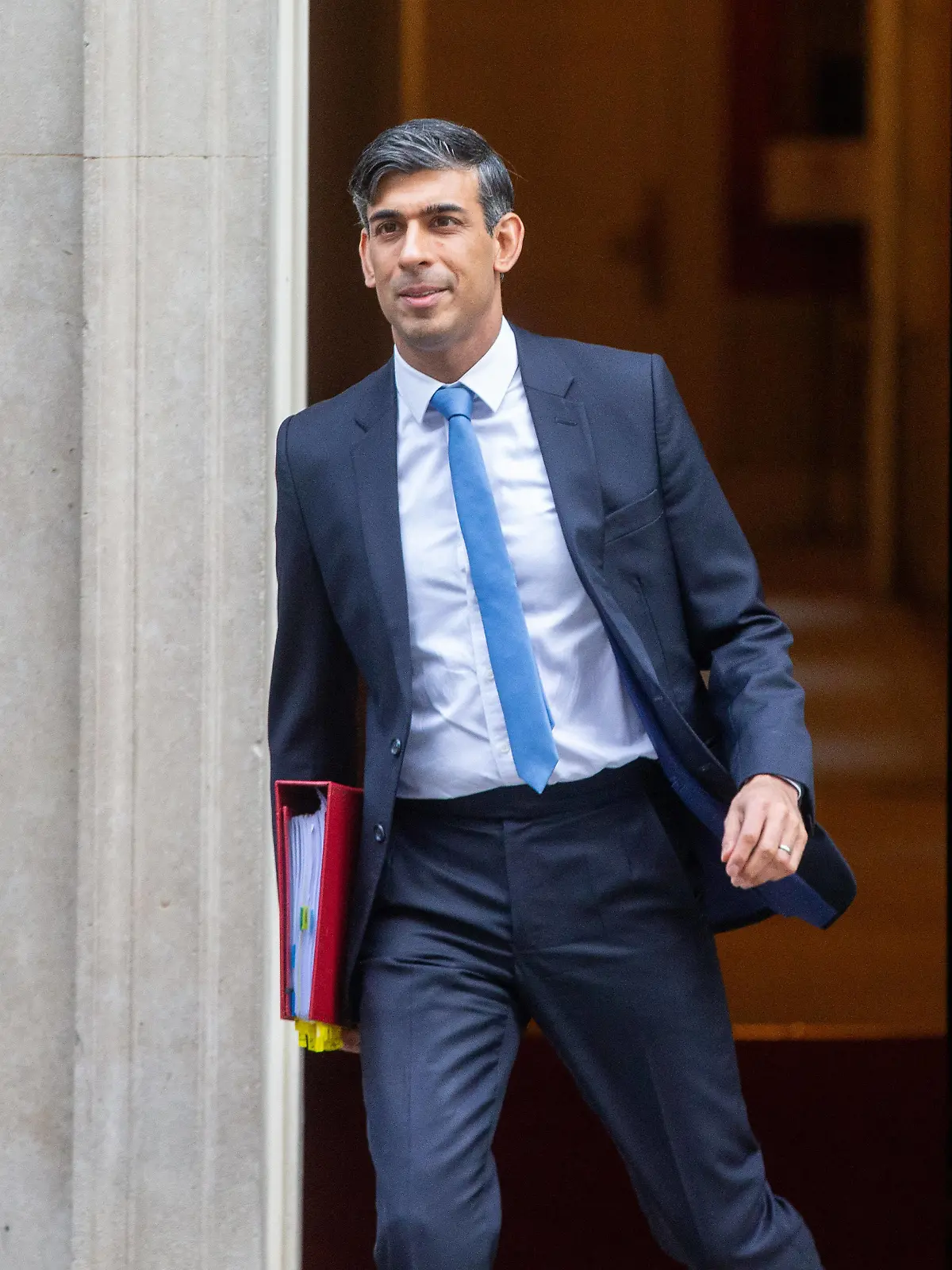 January 24, 2024, London, England, United Kingdom: UK Prime Minister RISHI SUNAK leaves 10 Downing Street ahead of PMQs. London United Kingdom - ZUMAs262 20240124_zip_s262_027 Copyright: xTayfunxSalcix