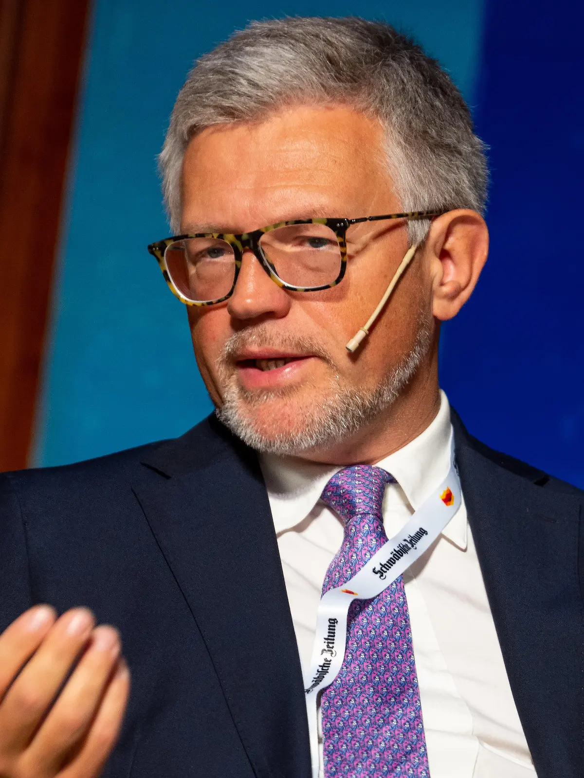 20.09.2022, Baden-Württemberg, Friedrichshafen: Beim Bodensee Business Forum diskutiert der ukrainische Botschafter Andrij Melnyk im Graf-Zeppelin-Haus. Das Wirtschaftstreffen befasst sich mit der Bewältigung der verschiedenen Krisen. Foto: Stefan Puchner/dpa +++ dpa-Bildfunk +++