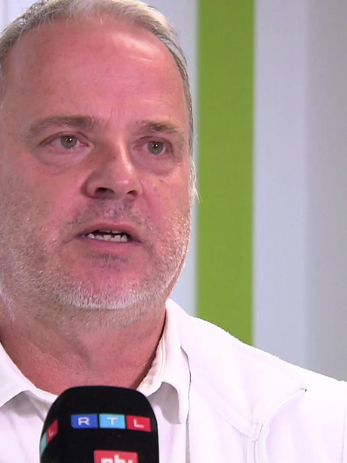 Virologe Dr. Martin Stürmer sieht das Corona-Virus und Erkältungserreger derzeit auf dem Vormarsch.