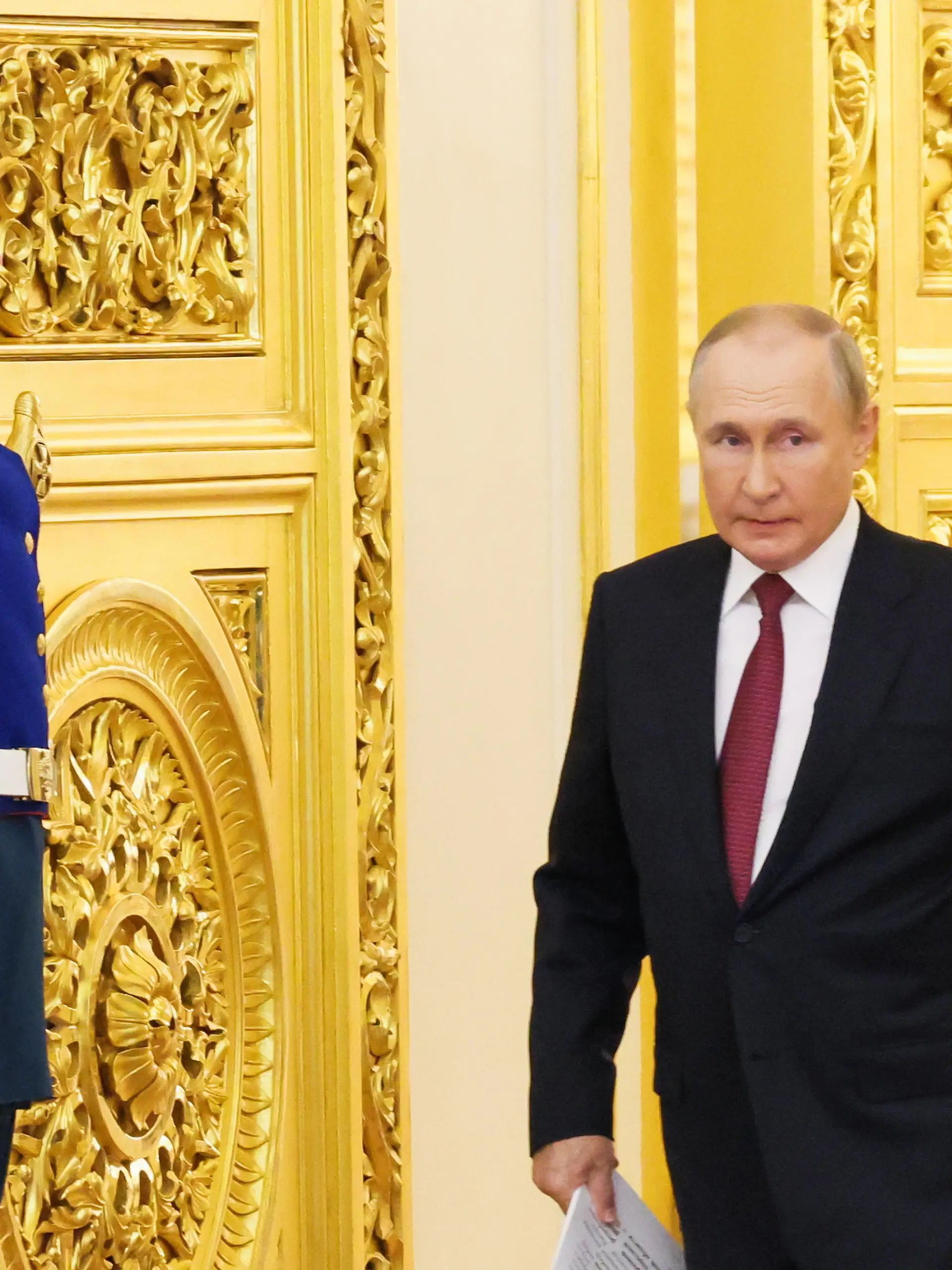 MOSCOW, RUSSIA - SEPTEMBER 30, 2022: Russia's President Vladimir Putin (R) enters the hall in the Grand Kremlin Palace for a signing ceremony for treaties on the accession of the Donetsk People's Republic, the Lugansk People's Republic, and the Kherson Region and Zaporizhzhia (Zaporozhye) Region of Ukraine to Russia. Referendums for joining Russia were held in the Lugansk People's Republic, the Donetsk People's Republic and the Kherson Region and Zaporizhzhia Region of Ukraine from 23 to 27 September 2022. With 100 percent of ballots counted, the majority of the voters have supported accession to Russia. In all the four territories, the vote has been declared valid. Mikhail Metzel/TASS / action press