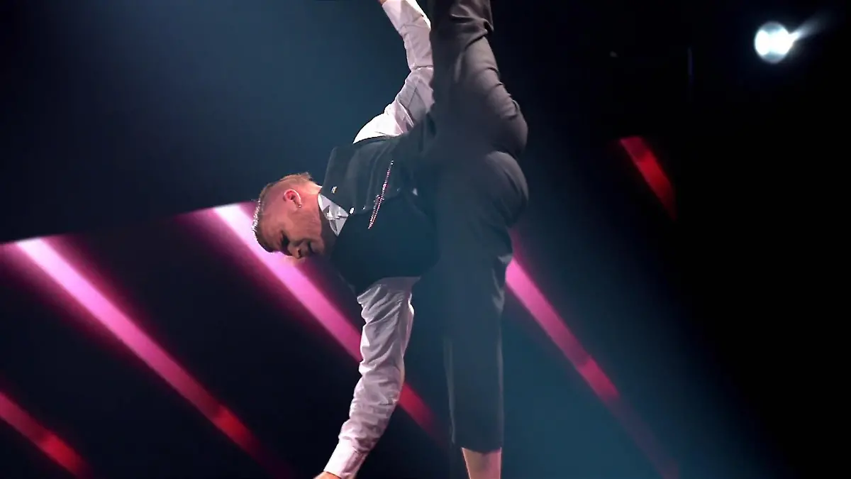 Dank Dieter ebenfalls im Finale Pole Dancer Denys