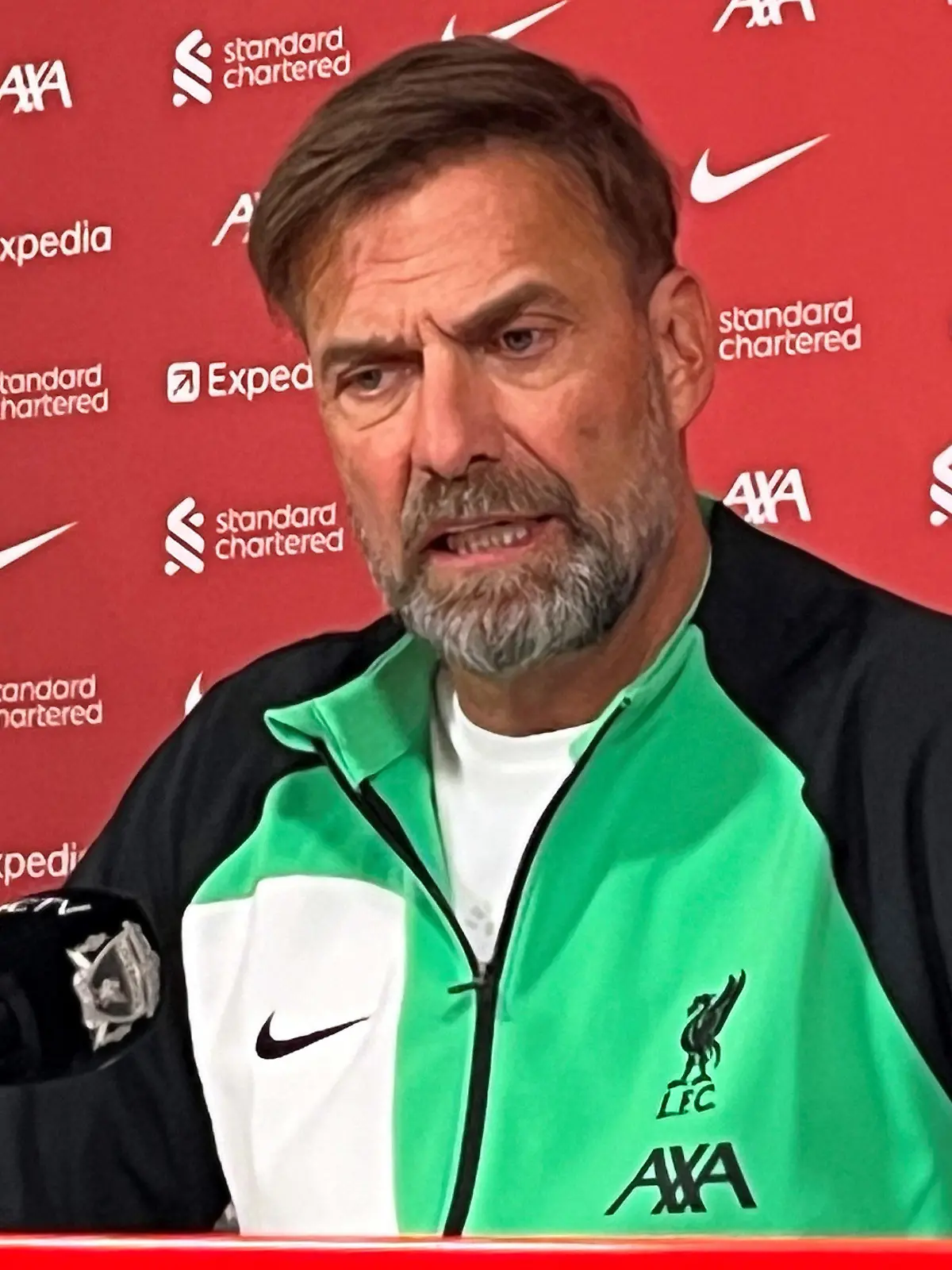 26.01.2024, Großbritannien, Liverpool: Jürgen Klopp, Trainer von FC Liverpool, spricht bei einer Pressekonferenz im AXA Training Centre. Jürgen Klopp gab bekannt, dass er am Ende dieser Saison als Trainer vom FC Liverpool zurücktreten wird. Foto: Carl Markham/PA Wire/dpa +++ dpa-Bildfunk +++