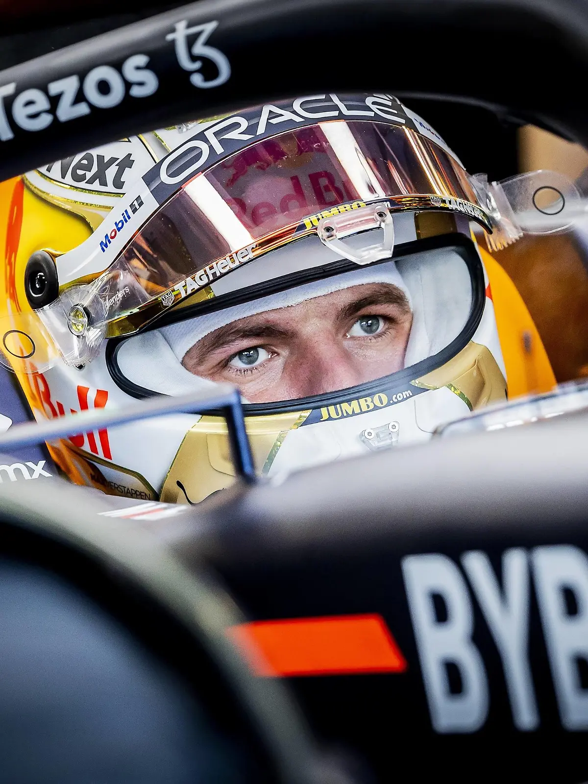  MONZA - Max Verstappen Oracle Red Bull Racing during the first free practice session leading up to the F1 Grand Prix of Italy at the Monza Circuit on September 9, 2022 in Monza, Italy. REMKO DE WAAL F1 Grand Prix of Italy - Practice 1 2022 xVIxANPxSportx/xxANPxIVx *** MONZA Max Verstappen Oracle Red Bull Racing during the first free practice session leading up to the F1 Grand Prix of Italy at the Monza Circuit on September 9, 2022 in Monza, Italy REMKO DE WAAL F1 Grand Prix of Italy Practice 1 2022 xVIxANPxSportx xxANPxIVx 454382064 originalFilename: 454382064.jpg