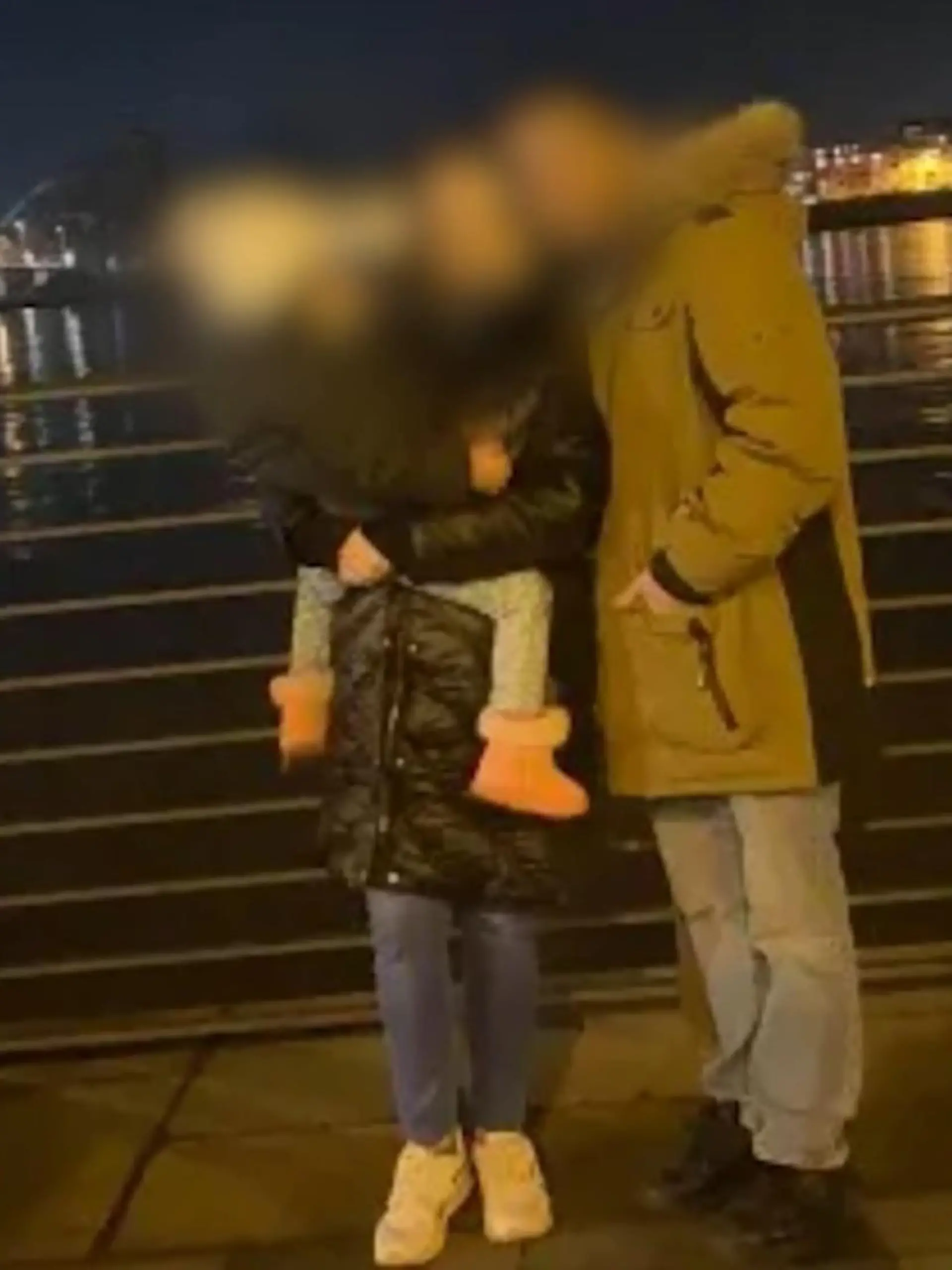 Bild zu: "Kehle durchgeschnitten?"