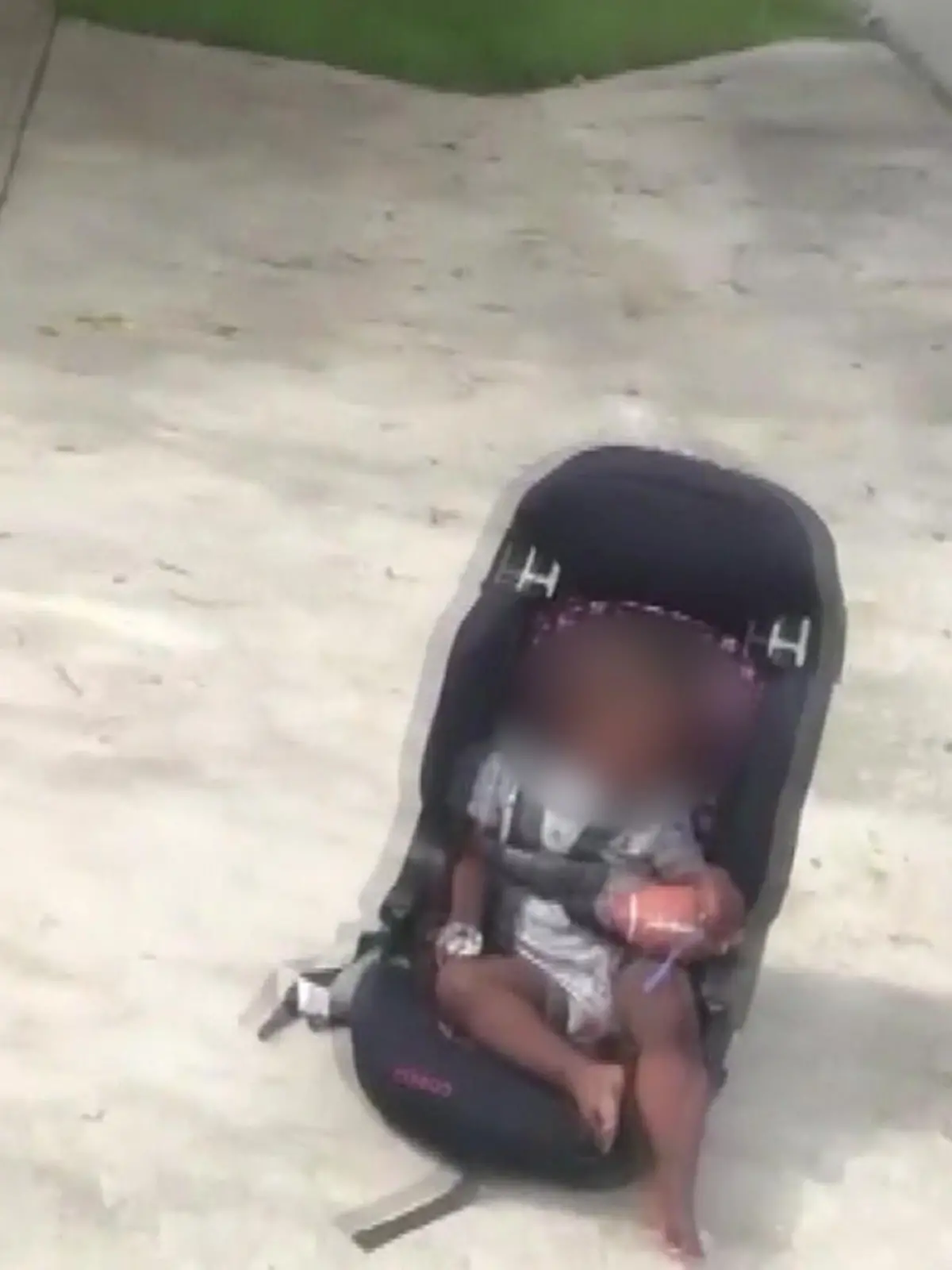 Ein 21 Monate altes Baby. Alleingelassen auf der Straße. Eine lebensgefährliche Situation für das Kind, in Florida steigen die Temperaturen auf deutlich über 30 Grad im Schatten. Glücklicherweise ist der 16-Jährige Jamichal vor Ort, um zu helfen.