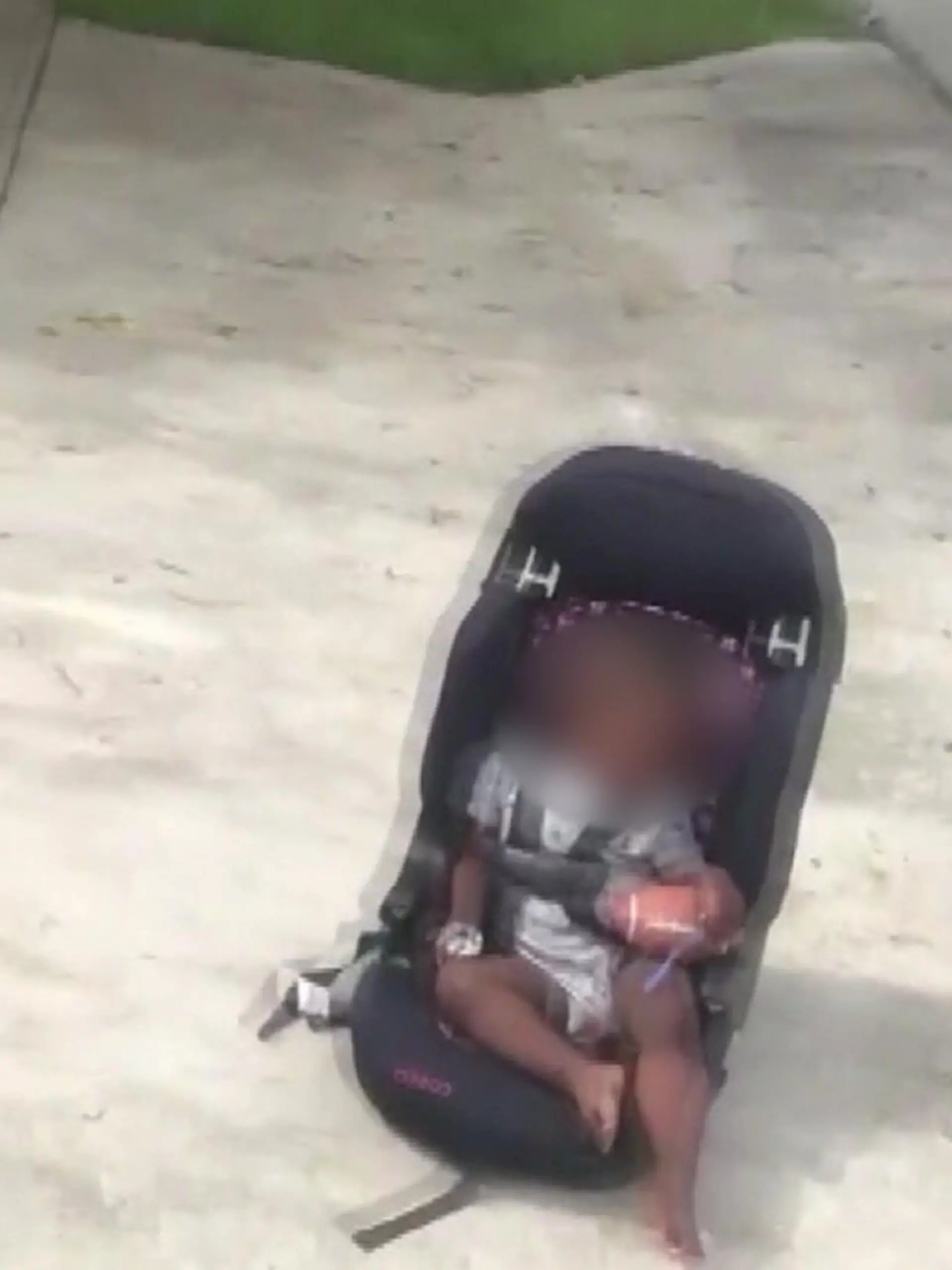 Ein 21 Monate altes Baby. Alleingelassen auf der Straße. Eine lebensgefährliche Situation für das Kind, in Florida steigen die Temperaturen auf deutlich über 30 Grad im Schatten. Glücklicherweise ist der 16-Jährige Jamichal vor Ort, um zu helfen.